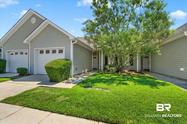 2651 Juniper Street 1002
