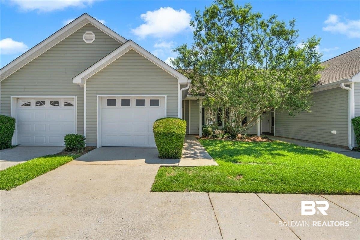 2651 Juniper Street 1002 - Photo 3