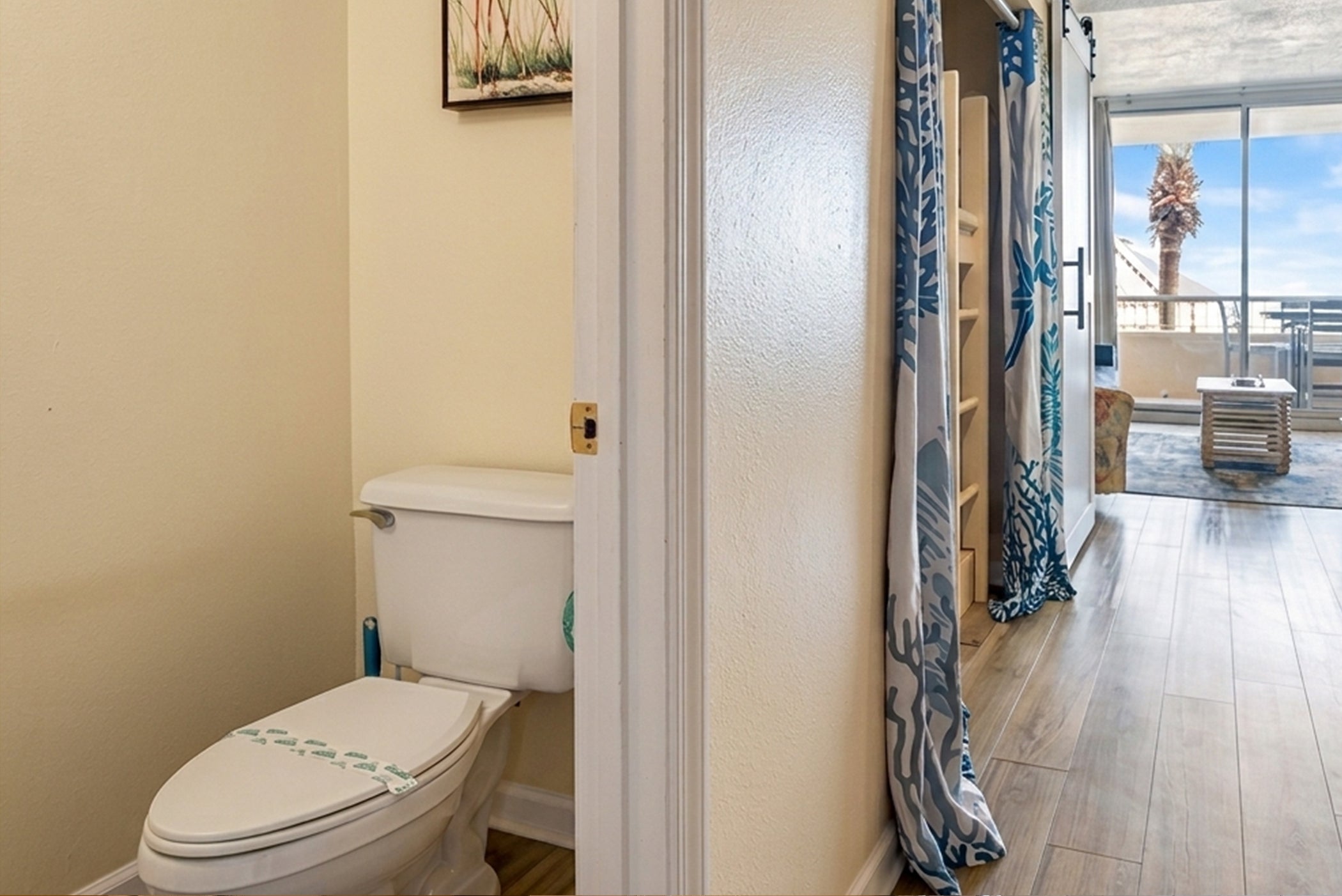 527 Beach Club UNIT C202-B