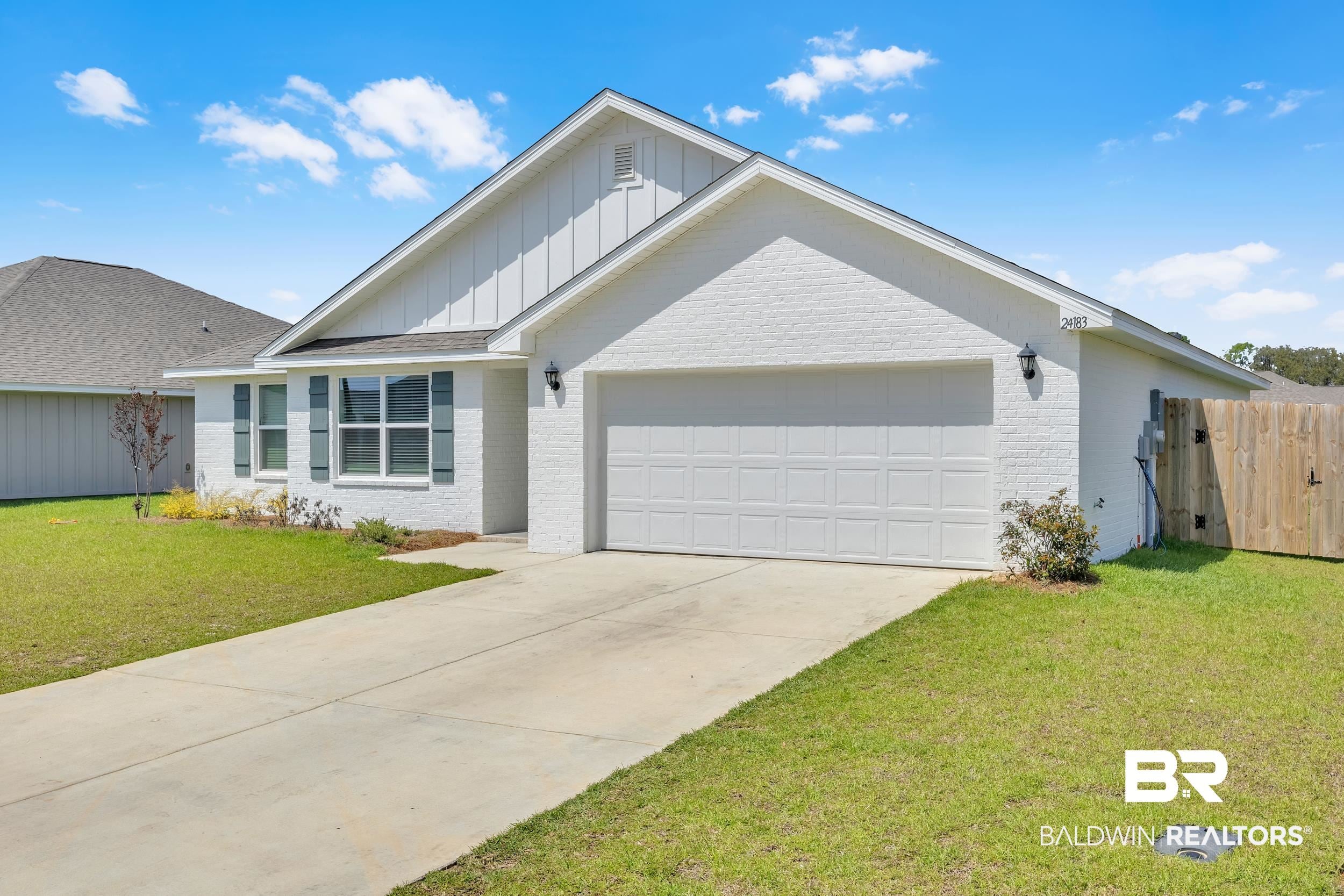 24183 Ringneck Loop