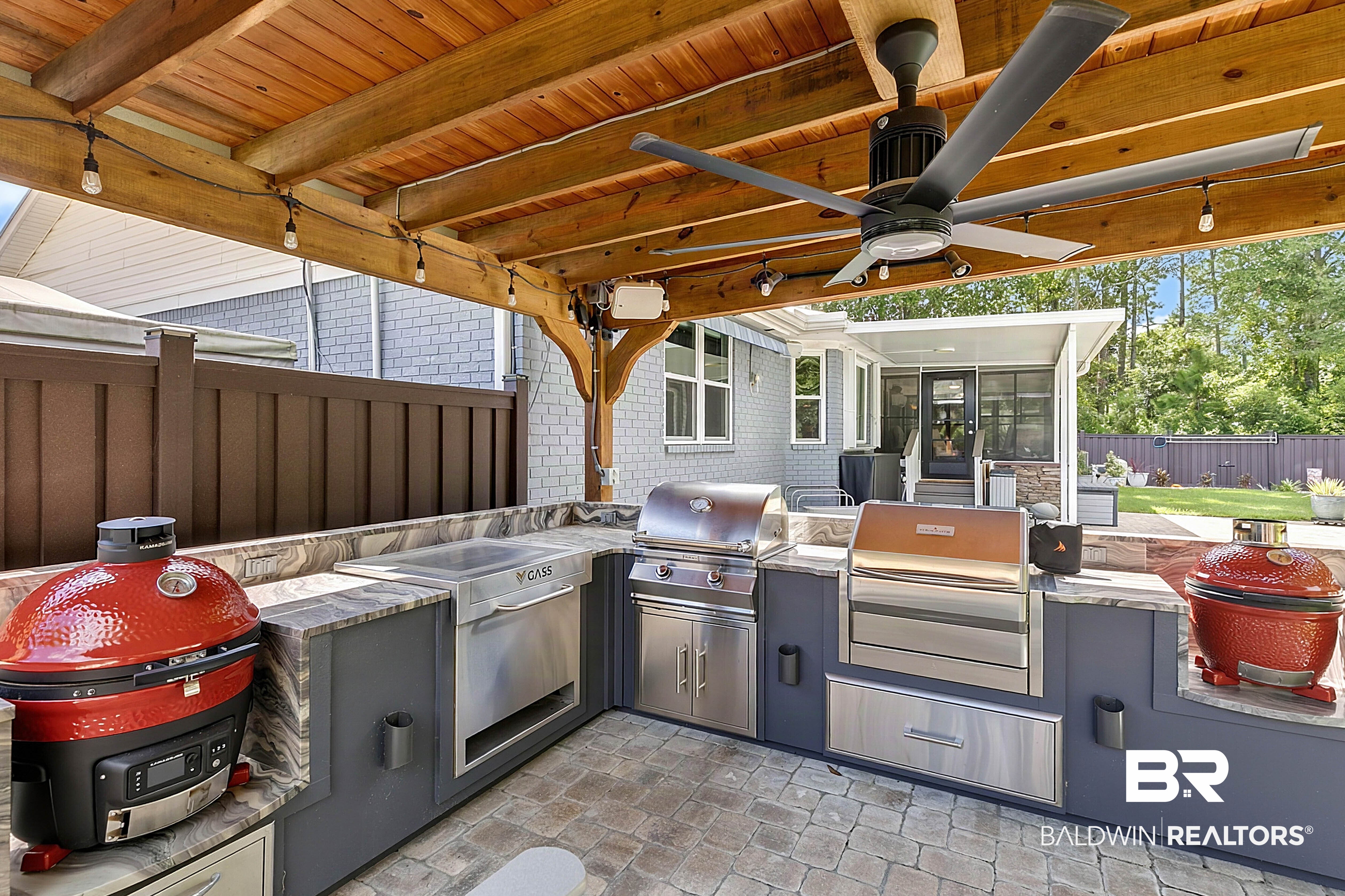 512 W 23rd Avenue - Photo 3