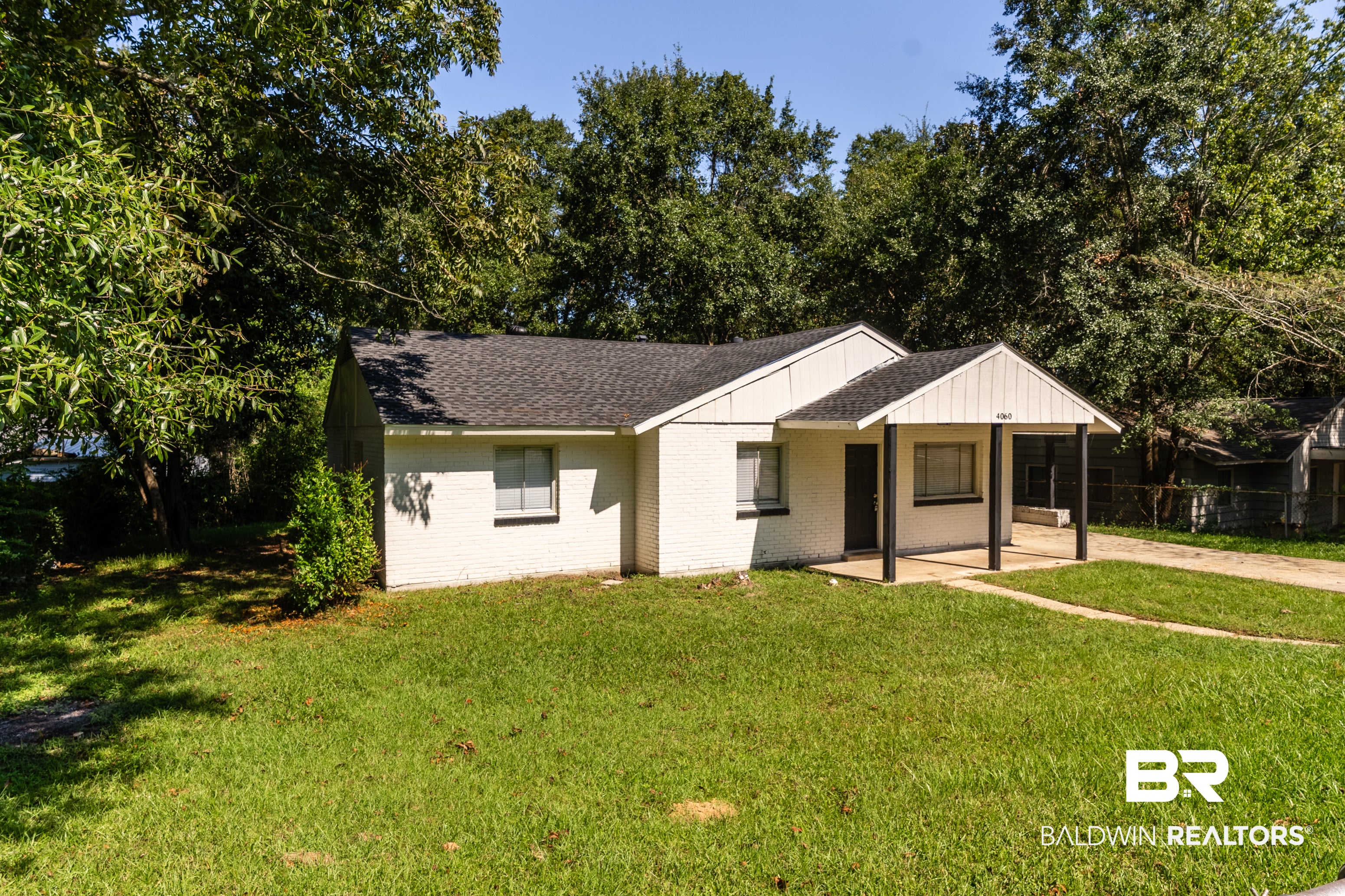 4060 Cresthaven Rd