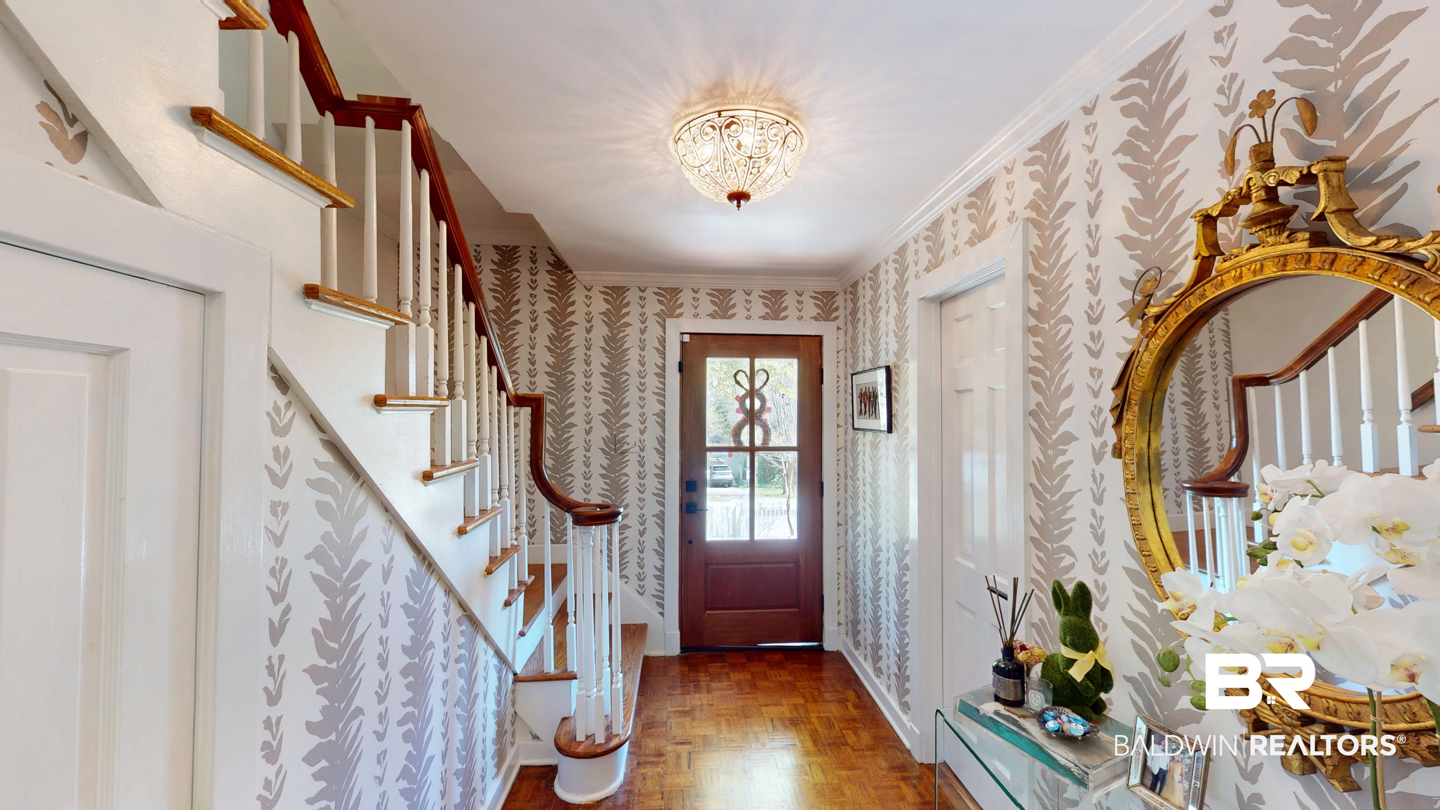 137 Batre Lane