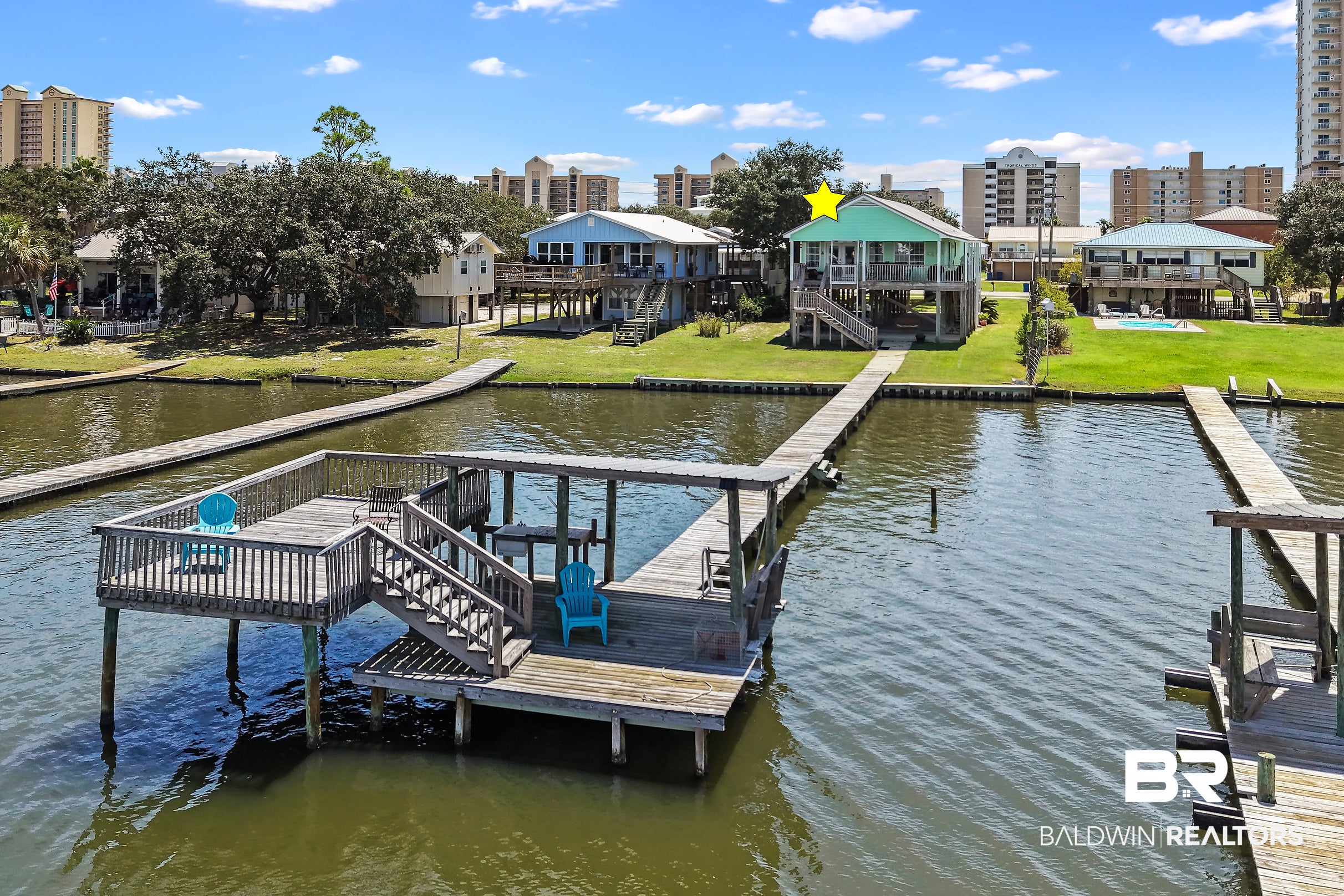 994 W Lagoon Avenue