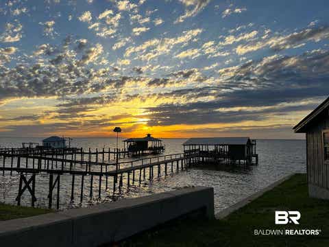 Featured picture for the property 360010