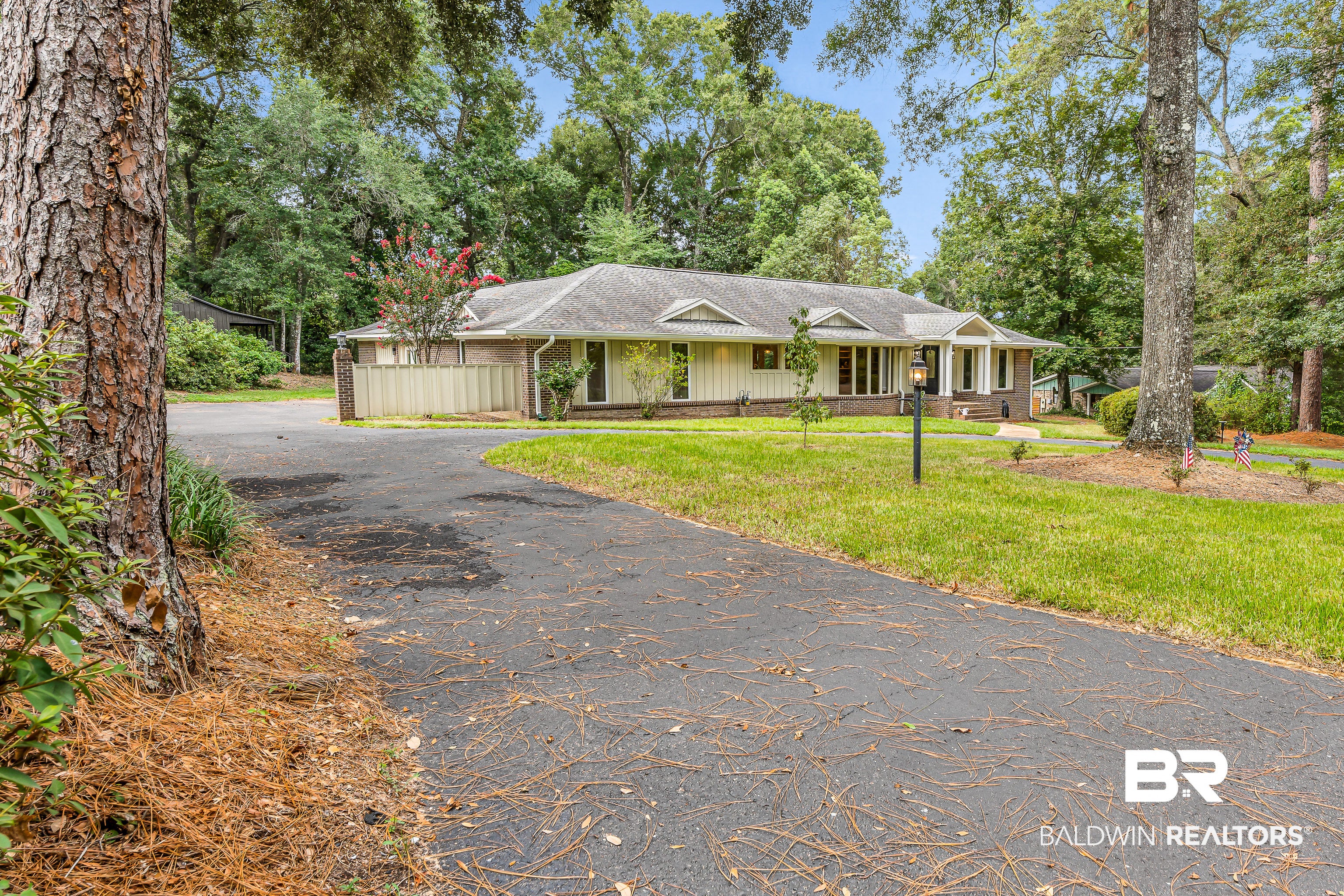 328 Bay Hill Drive