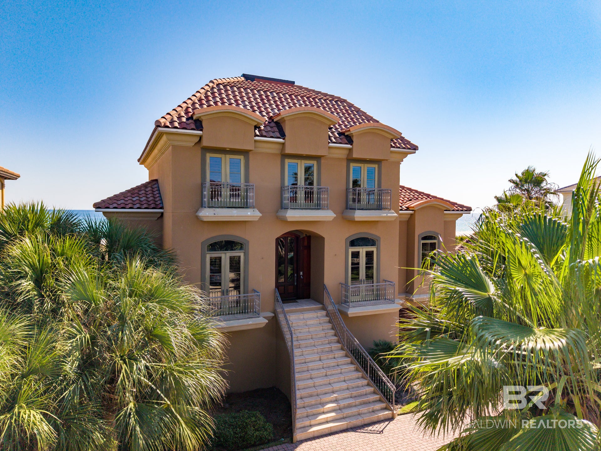 3237 Dolphin Drive