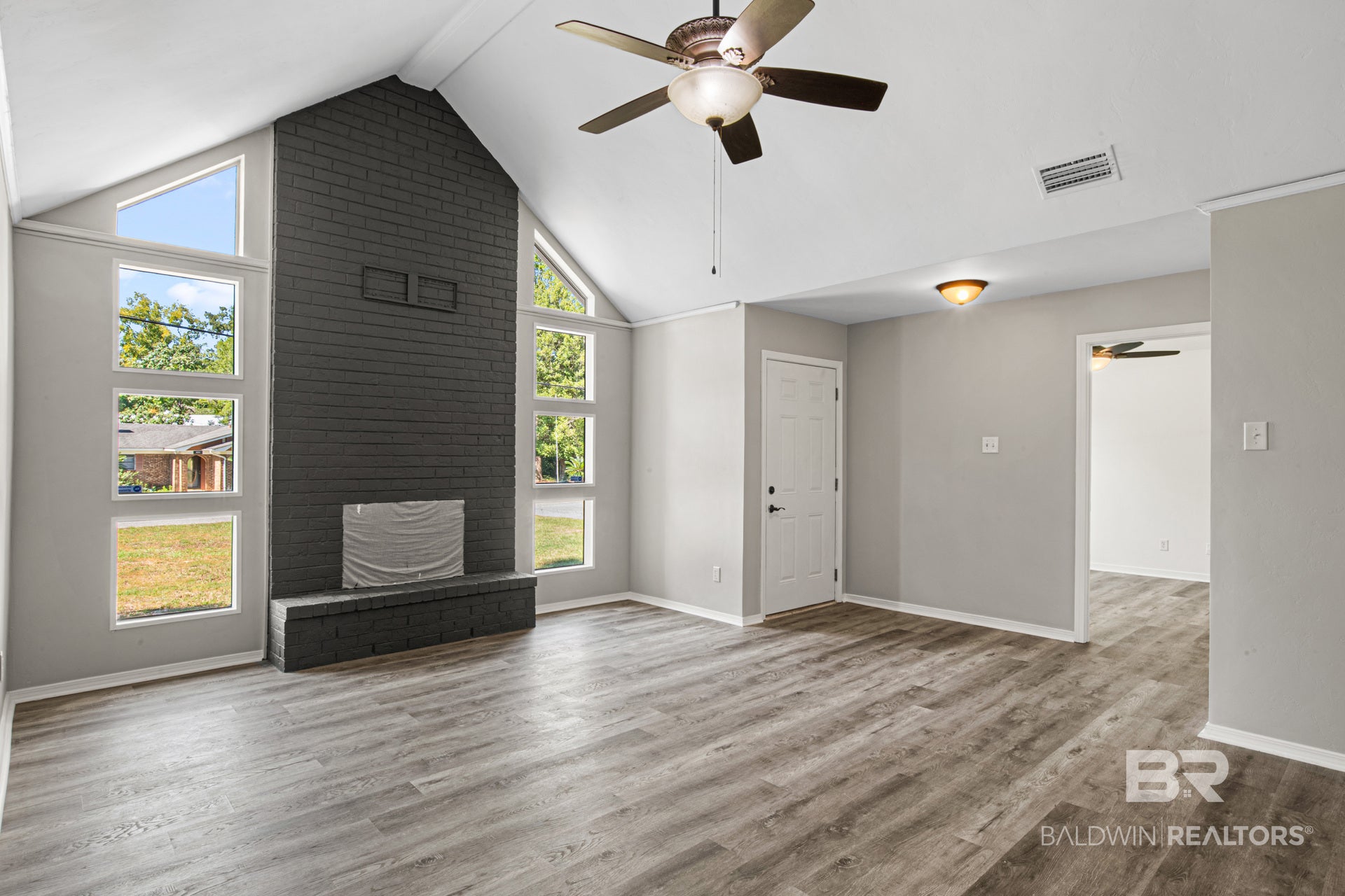 9049 Ponderosa Drive