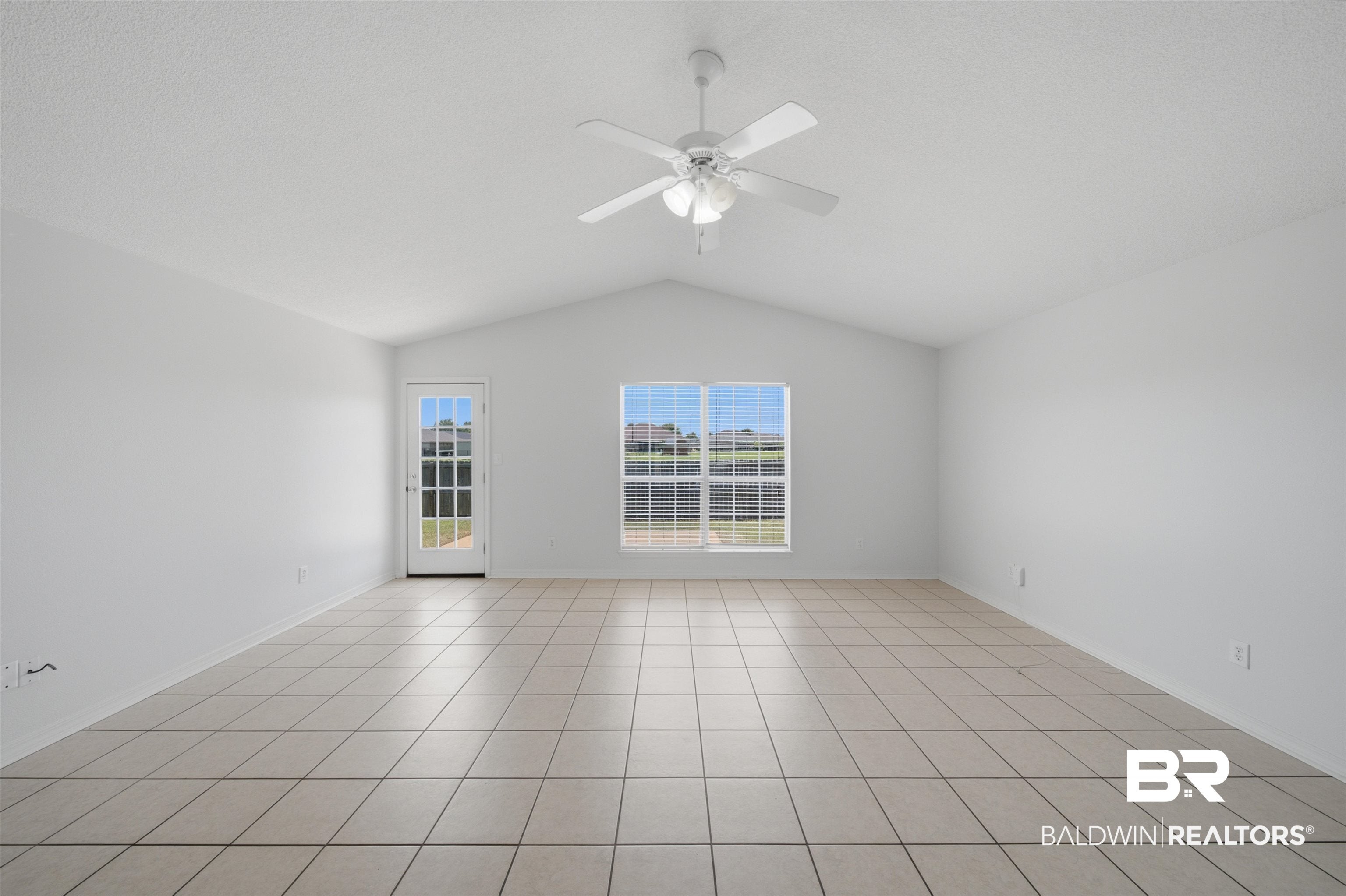 2704 Hampton Park Circle