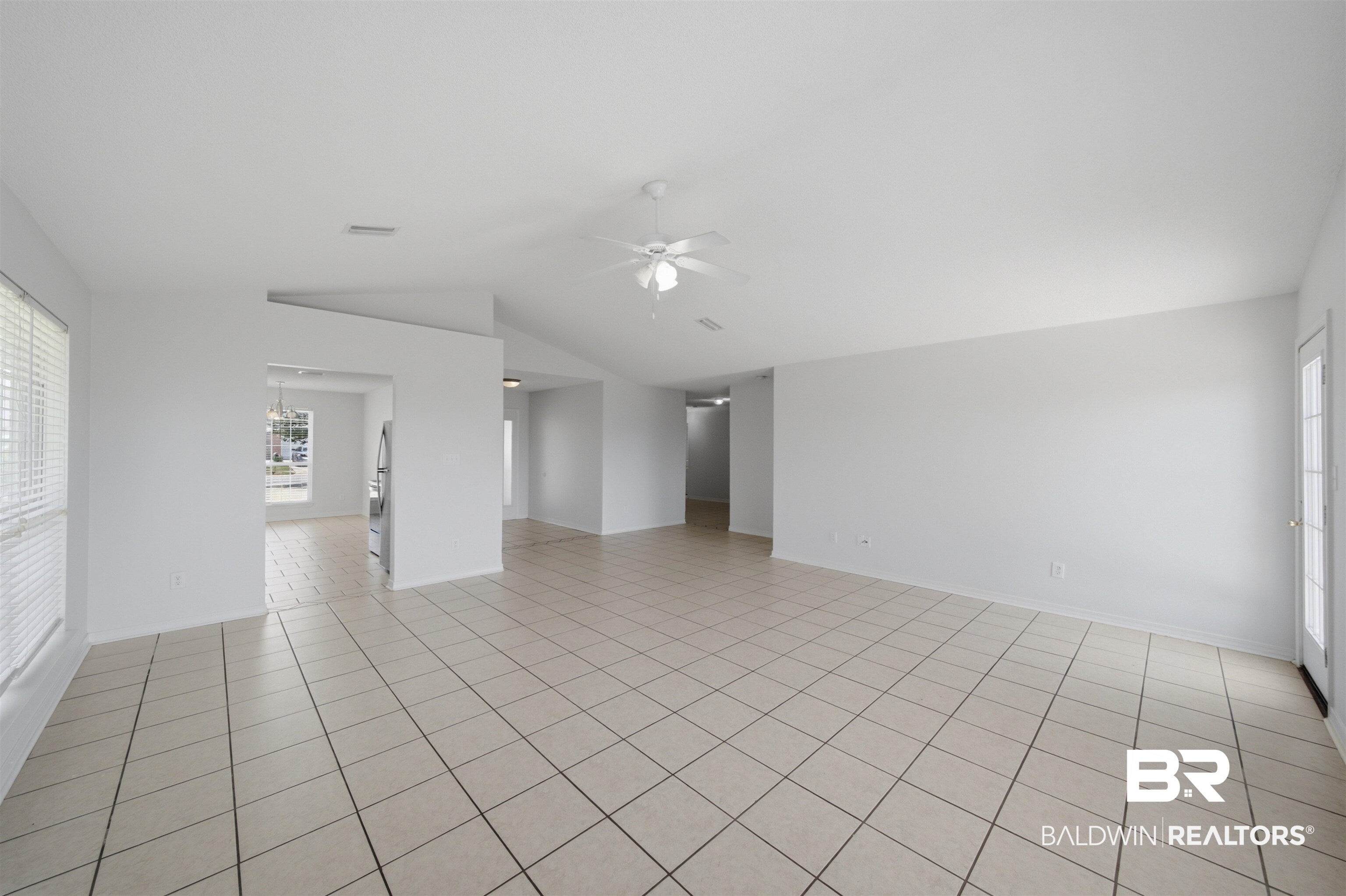 2704 Hampton Park Circle