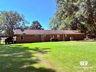 3223 NE Sowell Rd
