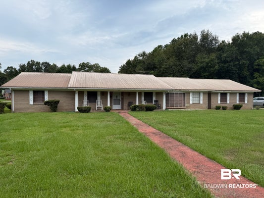 162 BULLARD ST, ATMORE, AL 36502 - Image 827bbdc1499a42aabd6cd59703545e78/1024102162