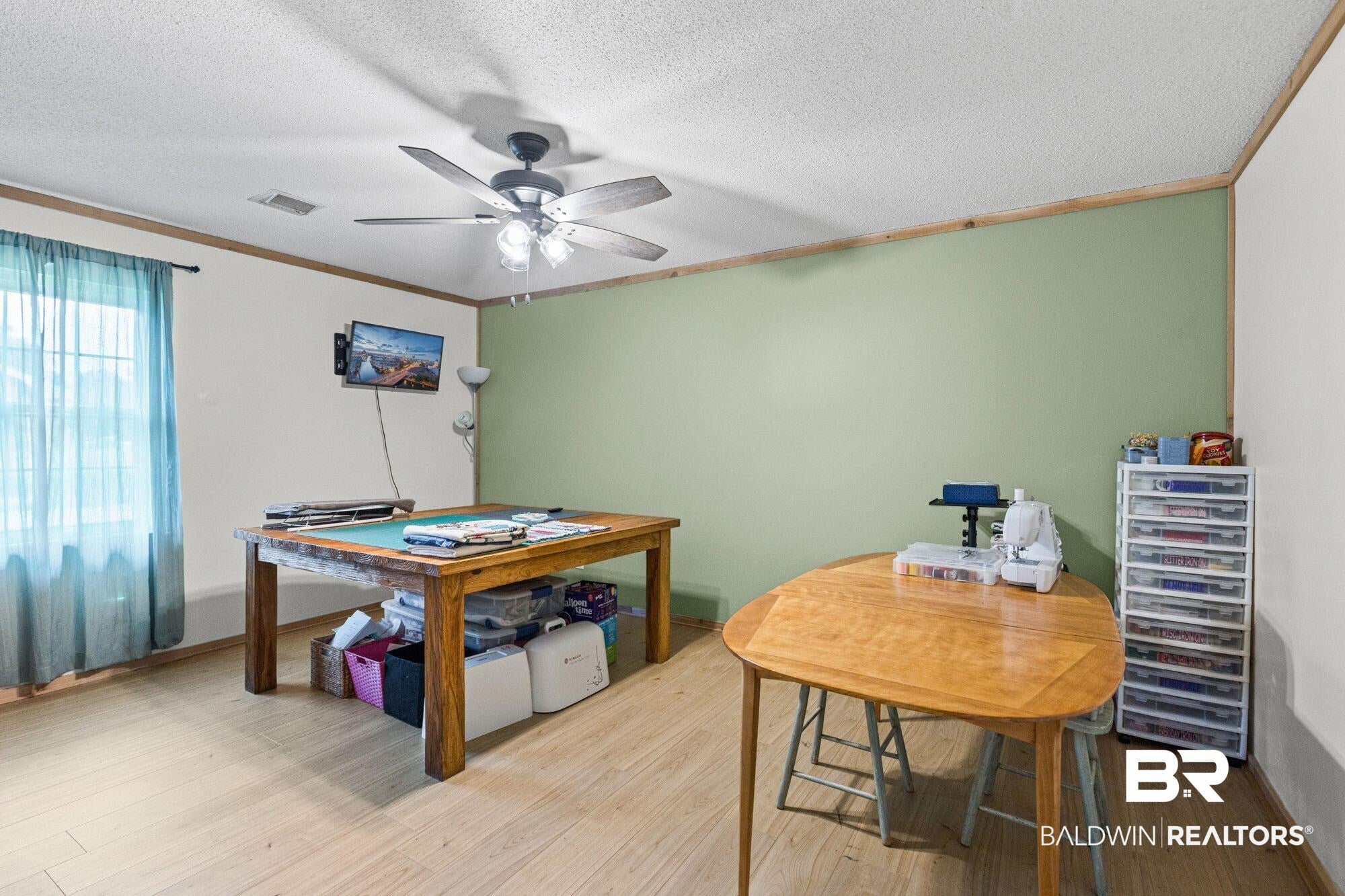 1011 N Pine Street