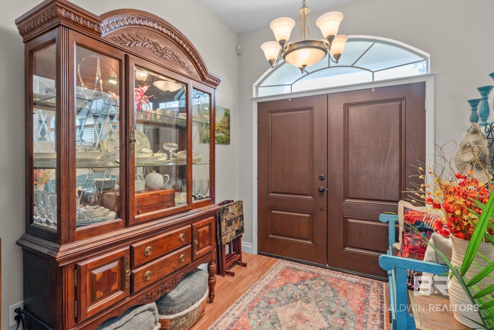 219 Driftwood Ave