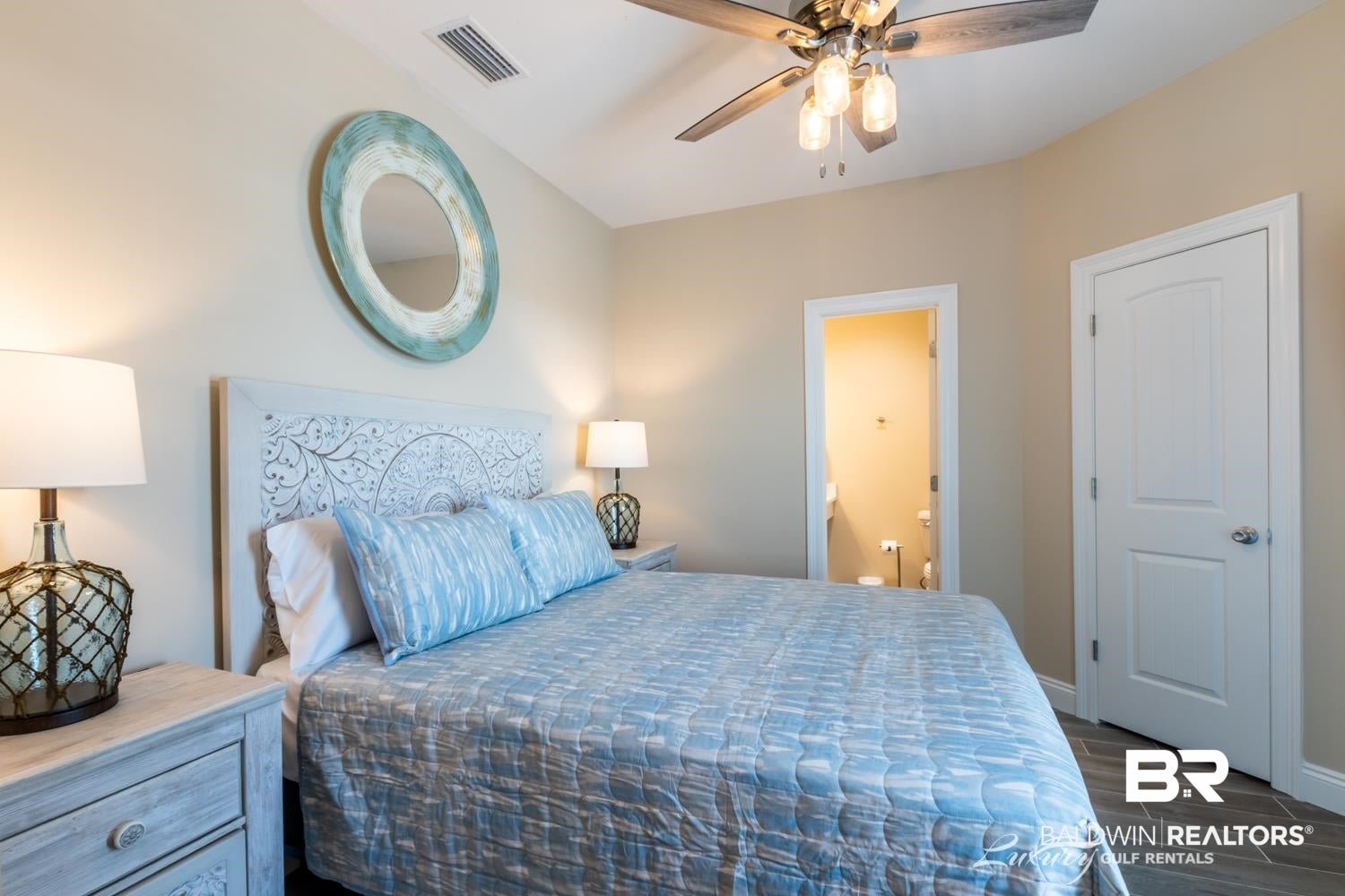332 W Beach Blvd, Gulf Shores, AL, 36542, USA, 8 Bedrooms Bedrooms, ,10 BathroomsBathrooms,Residential,Contingent,332 W Beach Blvd,398610