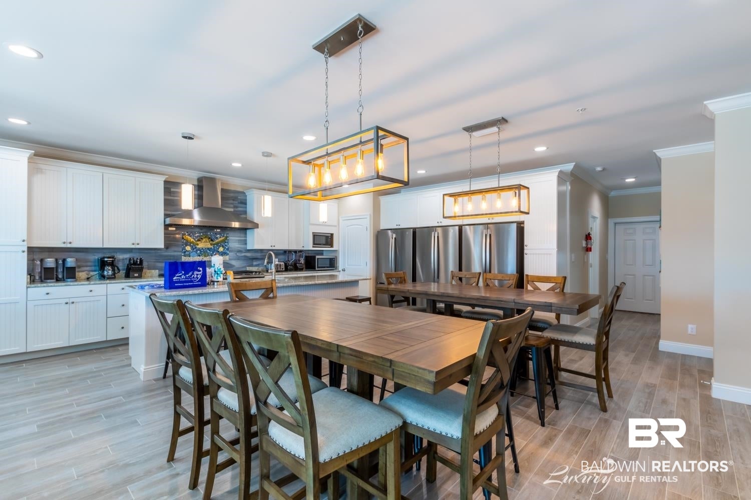 332 W Beach Blvd, Gulf Shores, AL, 36542, USA, 8 Bedrooms Bedrooms, ,10 BathroomsBathrooms,Residential,Contingent,332 W Beach Blvd,398610