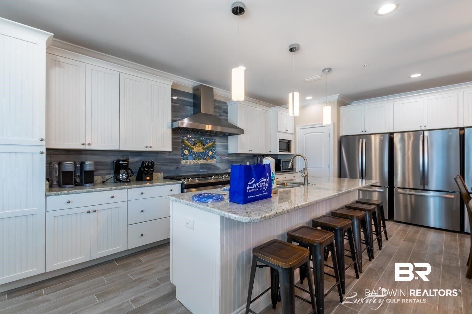 332 W Beach Blvd, Gulf Shores, AL, 36542, USA, 8 Bedrooms Bedrooms, ,10 BathroomsBathrooms,Residential,Contingent,332 W Beach Blvd,398610