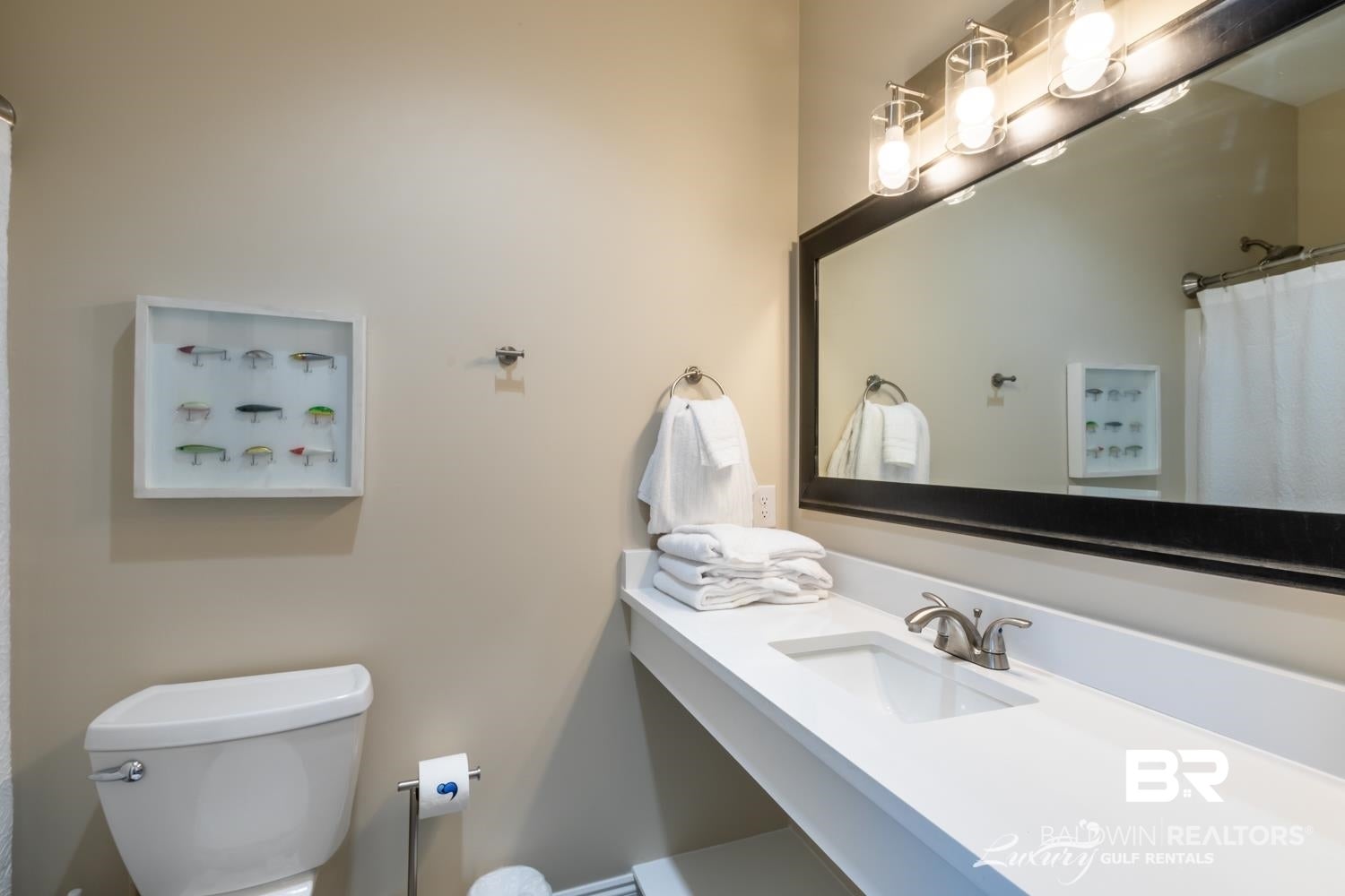 332 W Beach Blvd, Gulf Shores, AL, 36542, USA, 8 Bedrooms Bedrooms, ,10 BathroomsBathrooms,Residential,Contingent,332 W Beach Blvd,398610