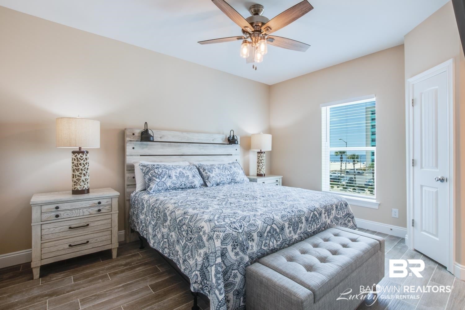 332 W Beach Blvd, Gulf Shores, AL, 36542, USA, 8 Bedrooms Bedrooms, ,10 BathroomsBathrooms,Residential,Contingent,332 W Beach Blvd,398610