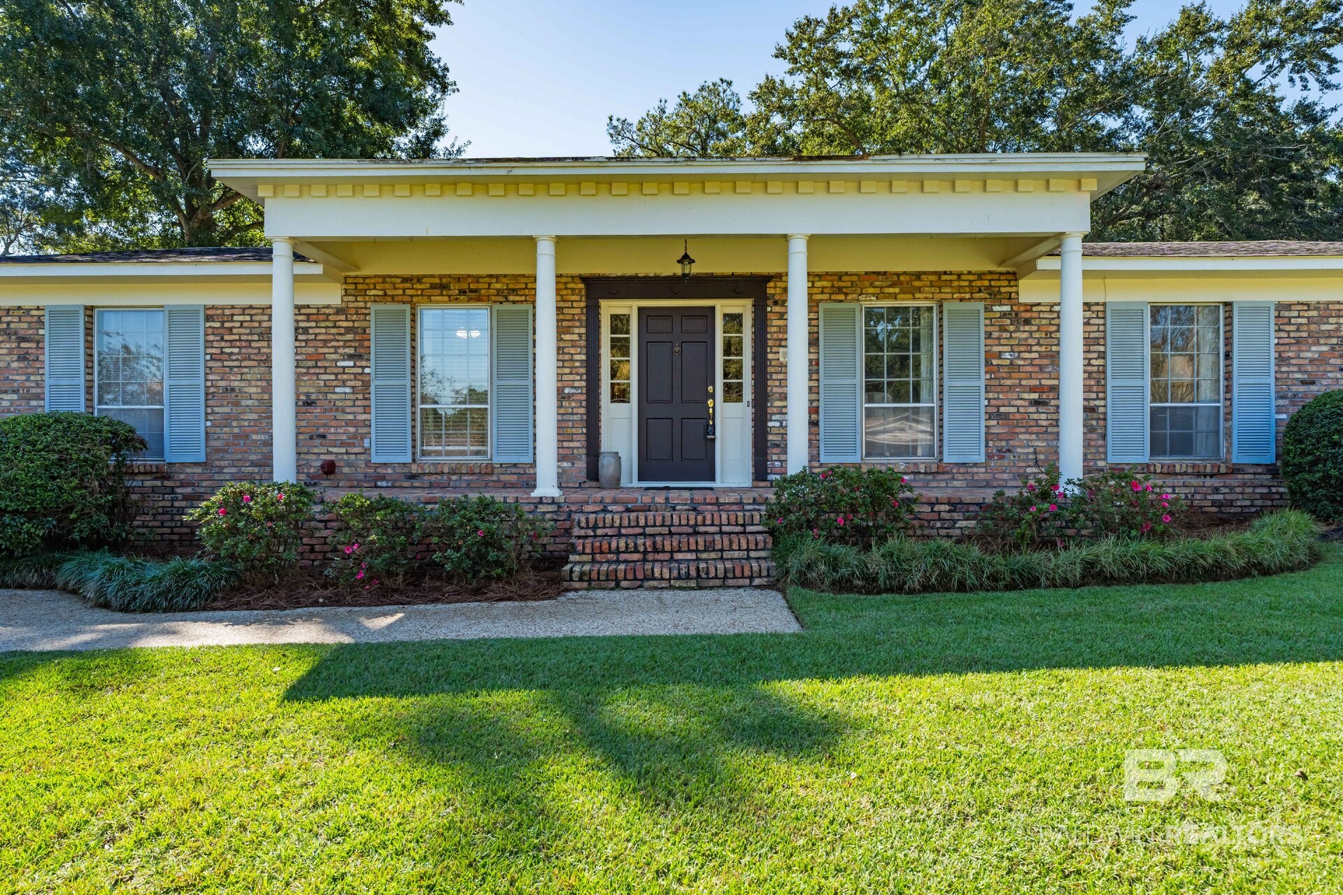 156 Country Club Drive