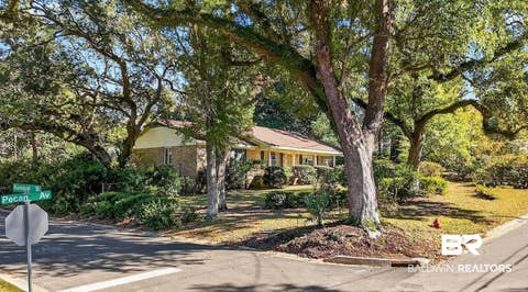 Featured picture for the property 392477