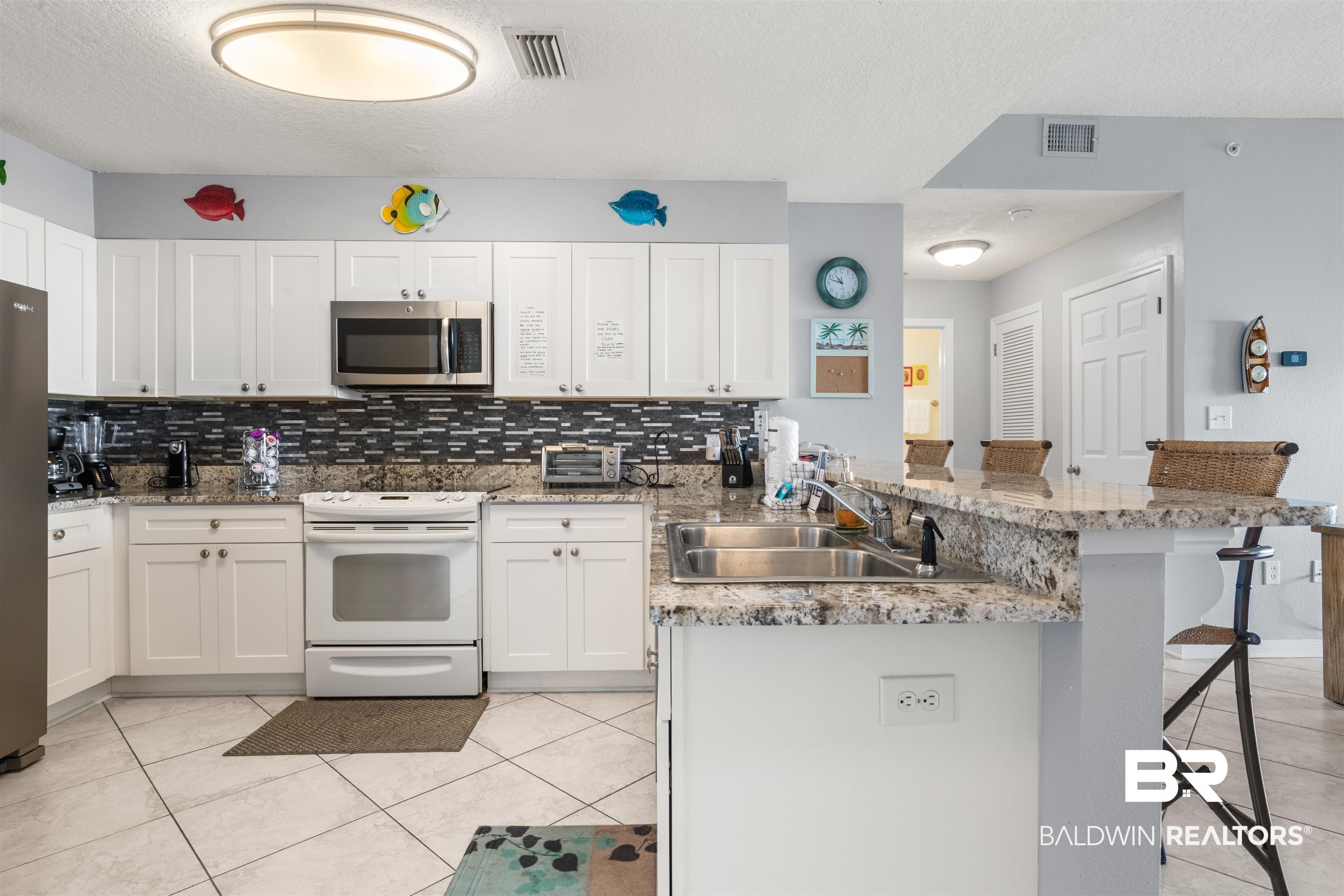 2737 State Highway 180 1203