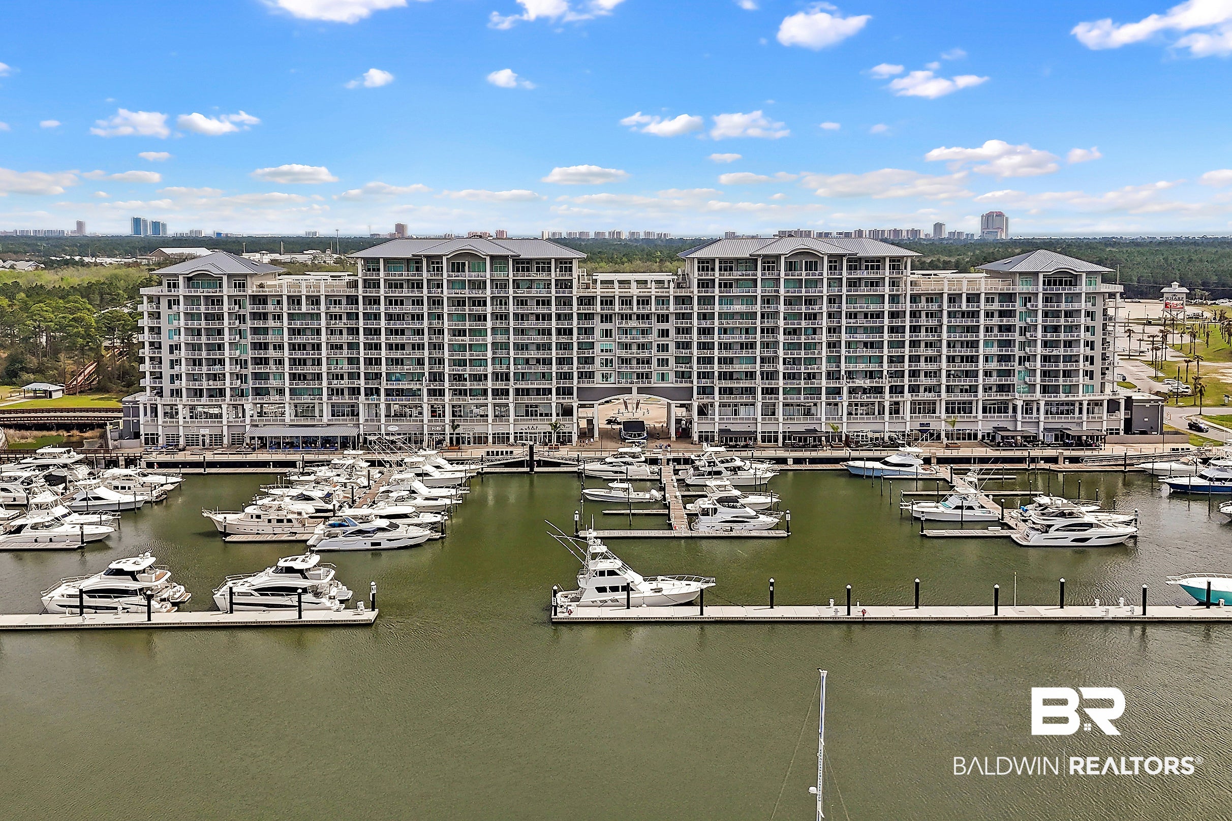 4851 Wharf APT 620