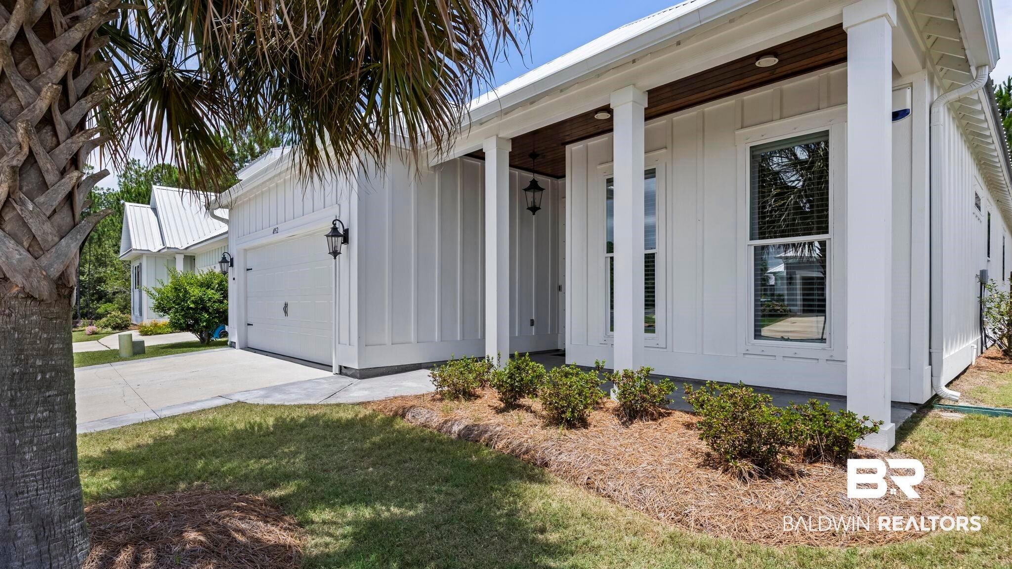 4952 E Cypress Loop