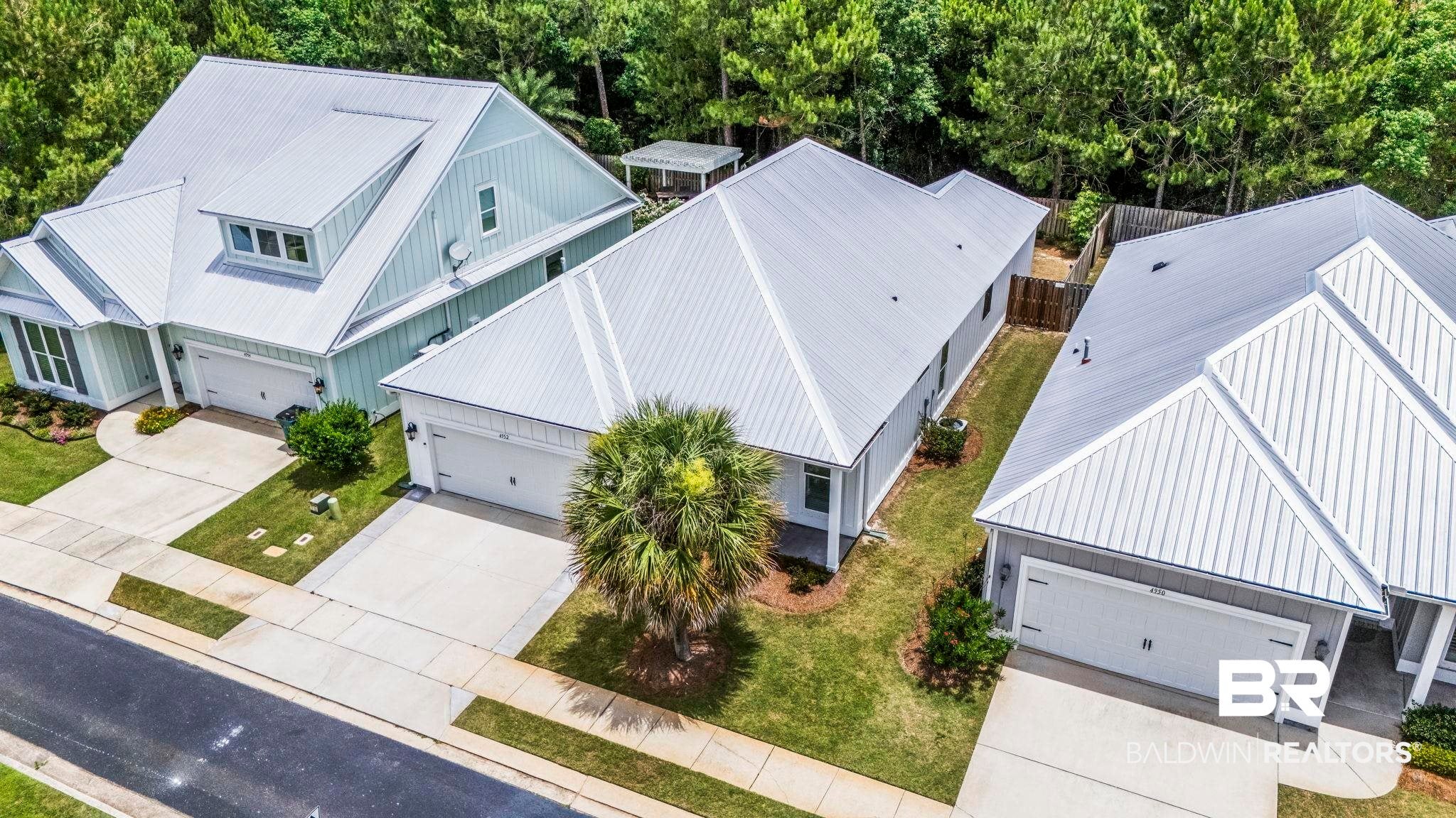 4952 E Cypress Loop