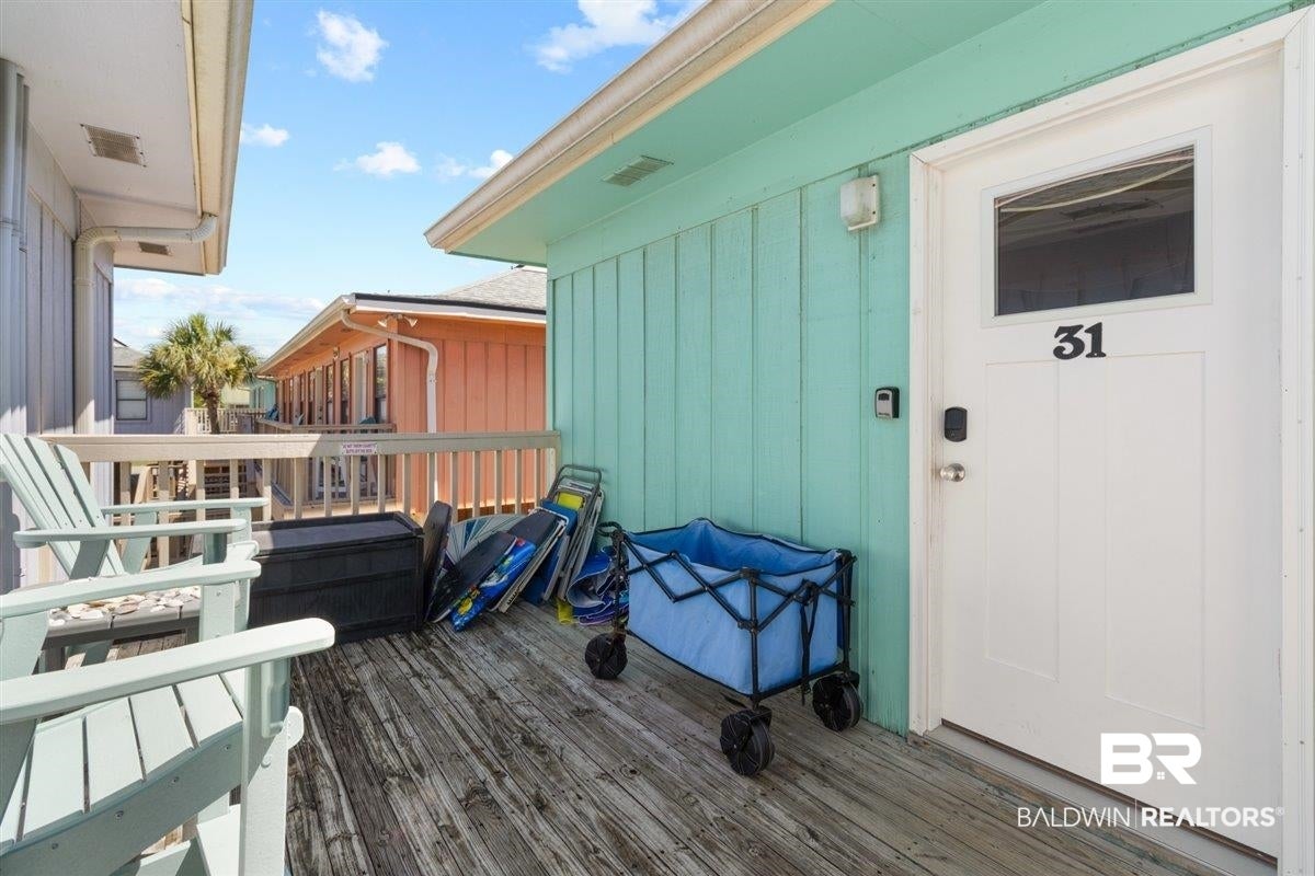 620 W Beach Boulevard 31B