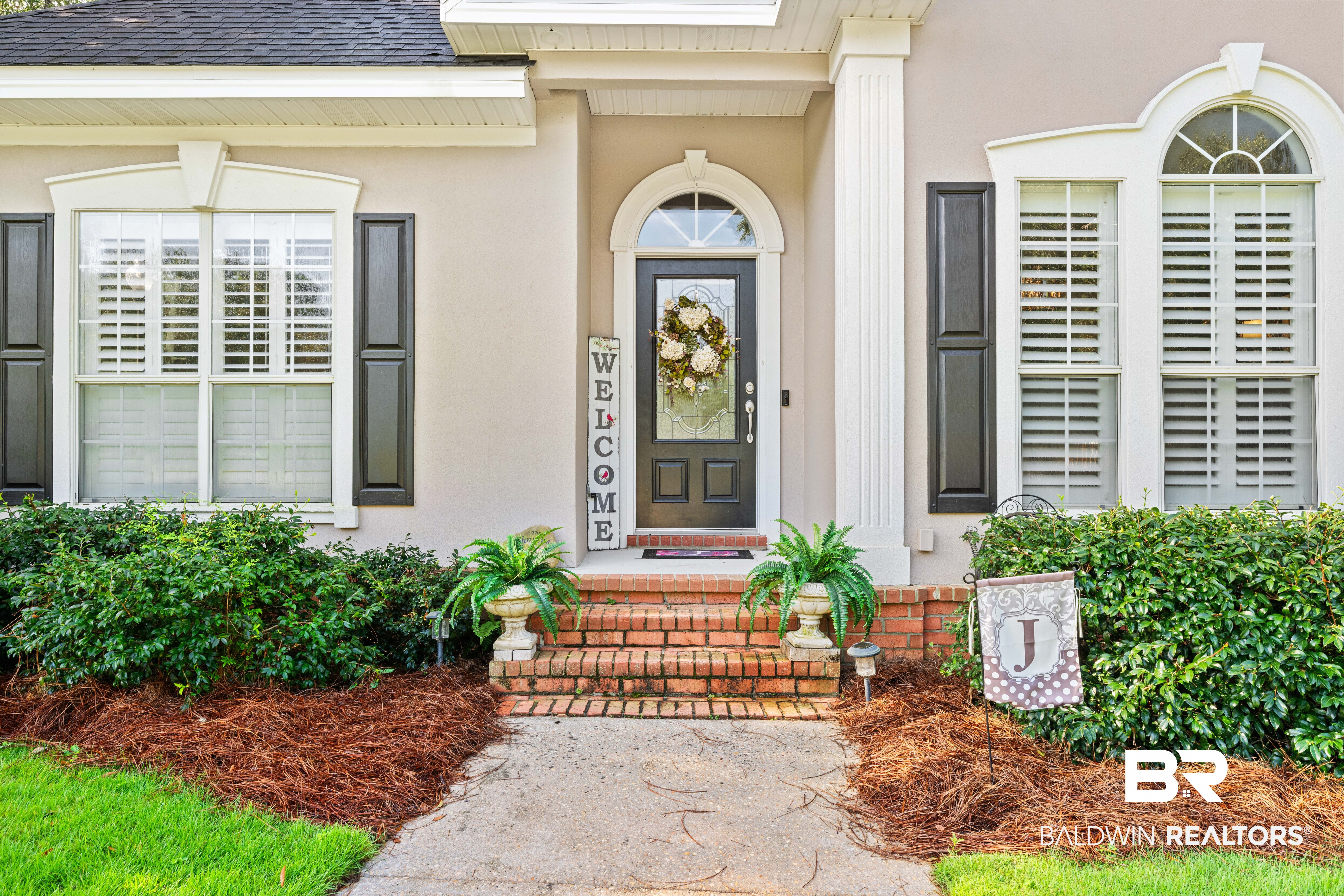 154 Easton Cir