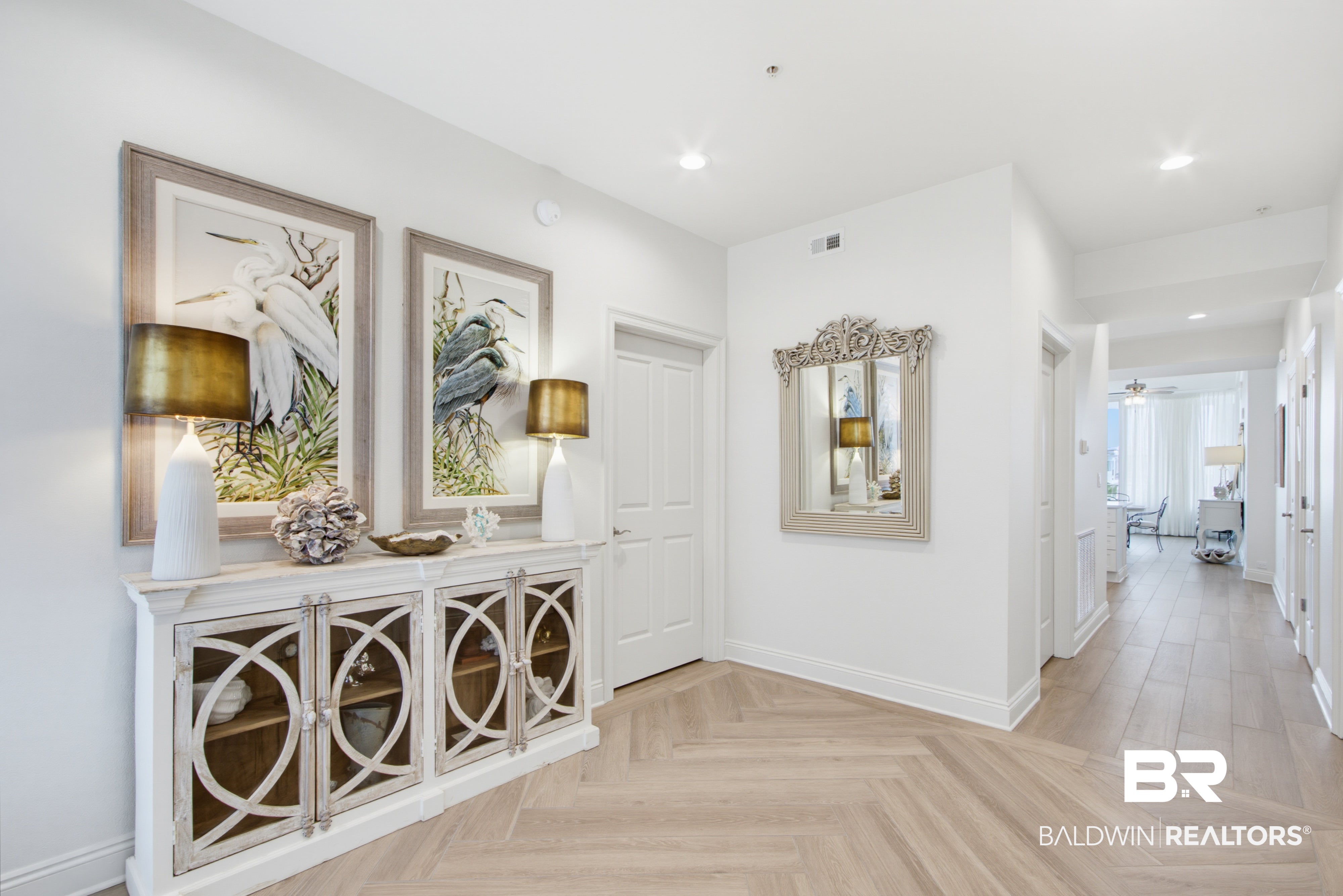 28250 Canal Road Unit 204