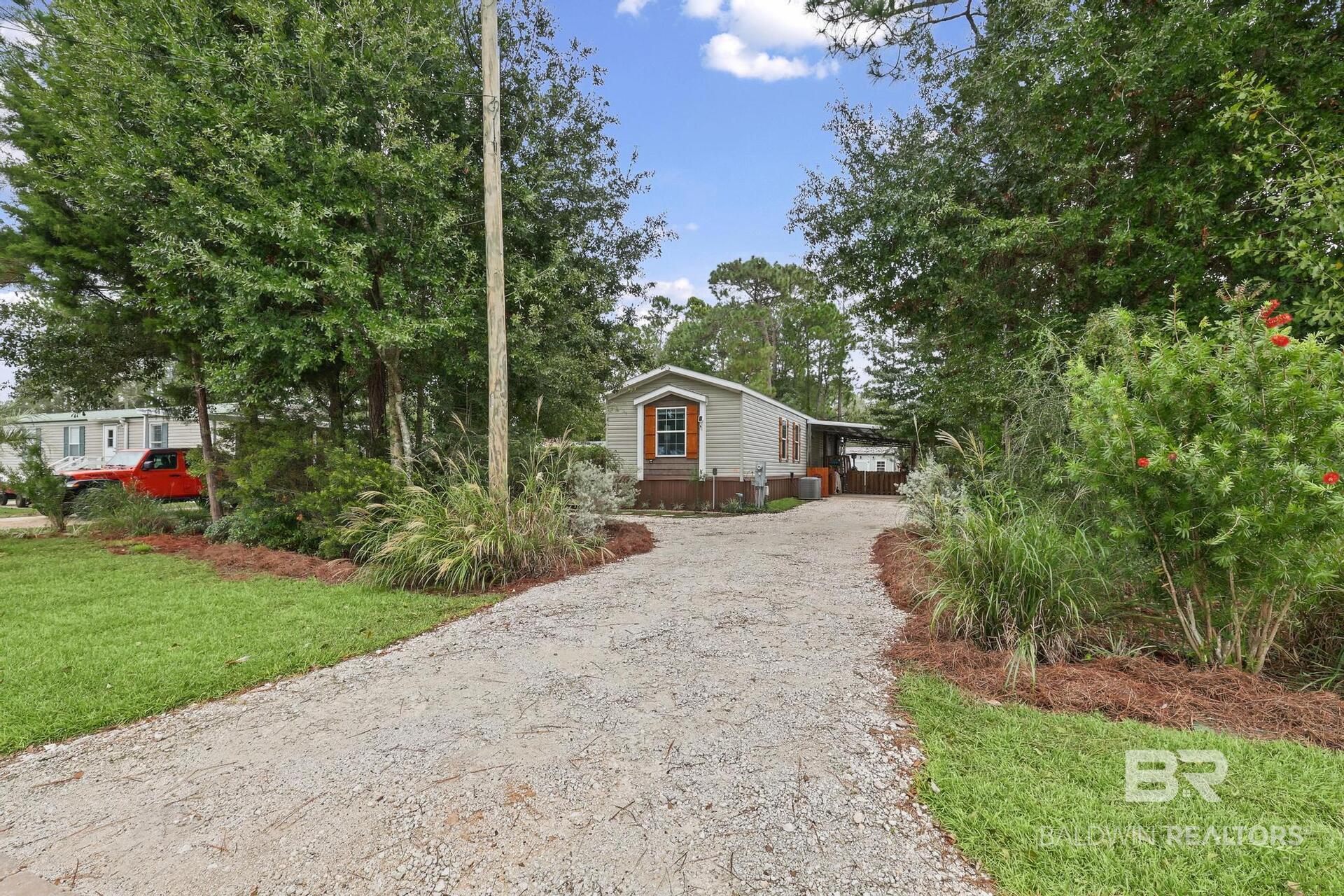 1124 Santa Anna Lane