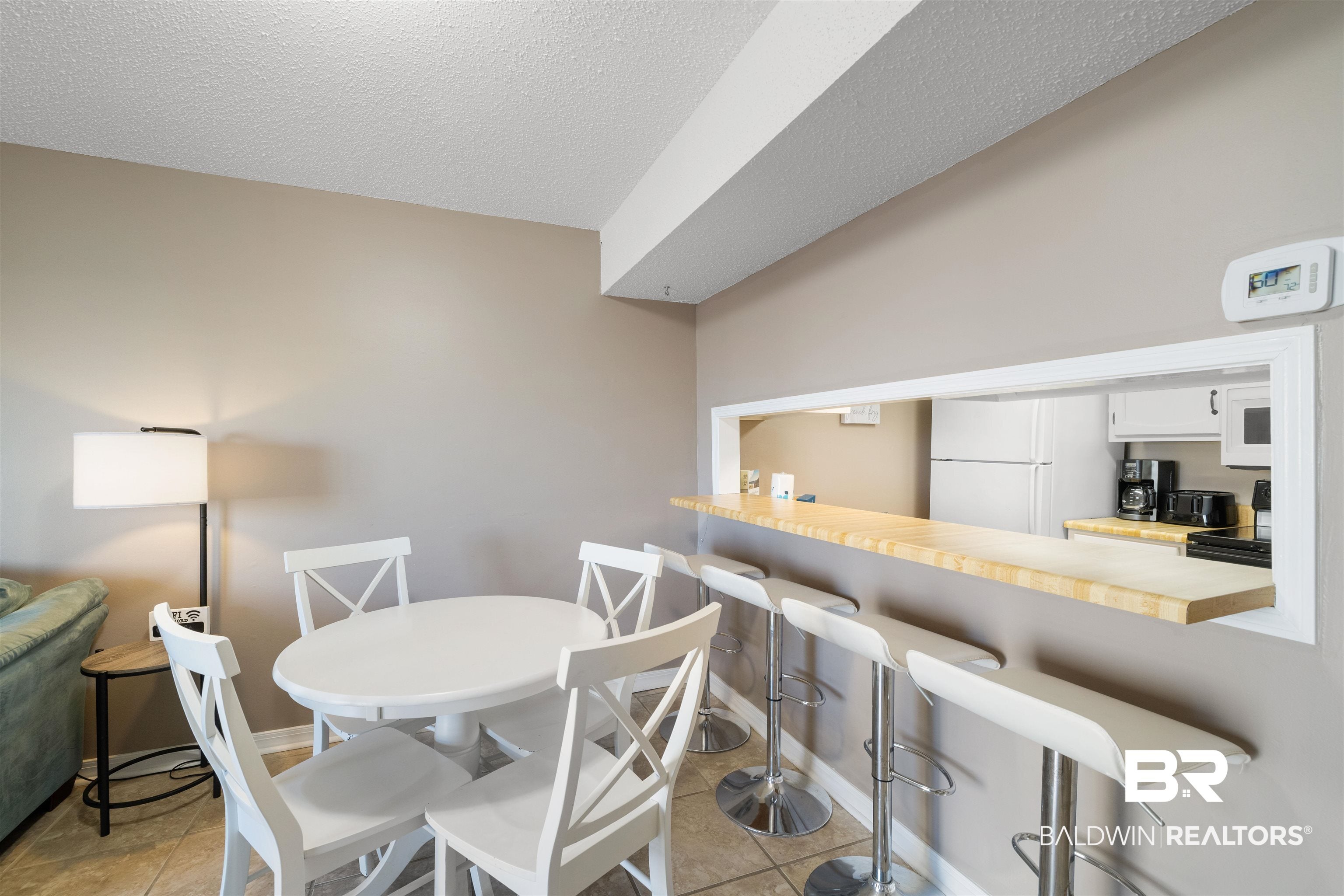 344 E Beach Boulevard 10