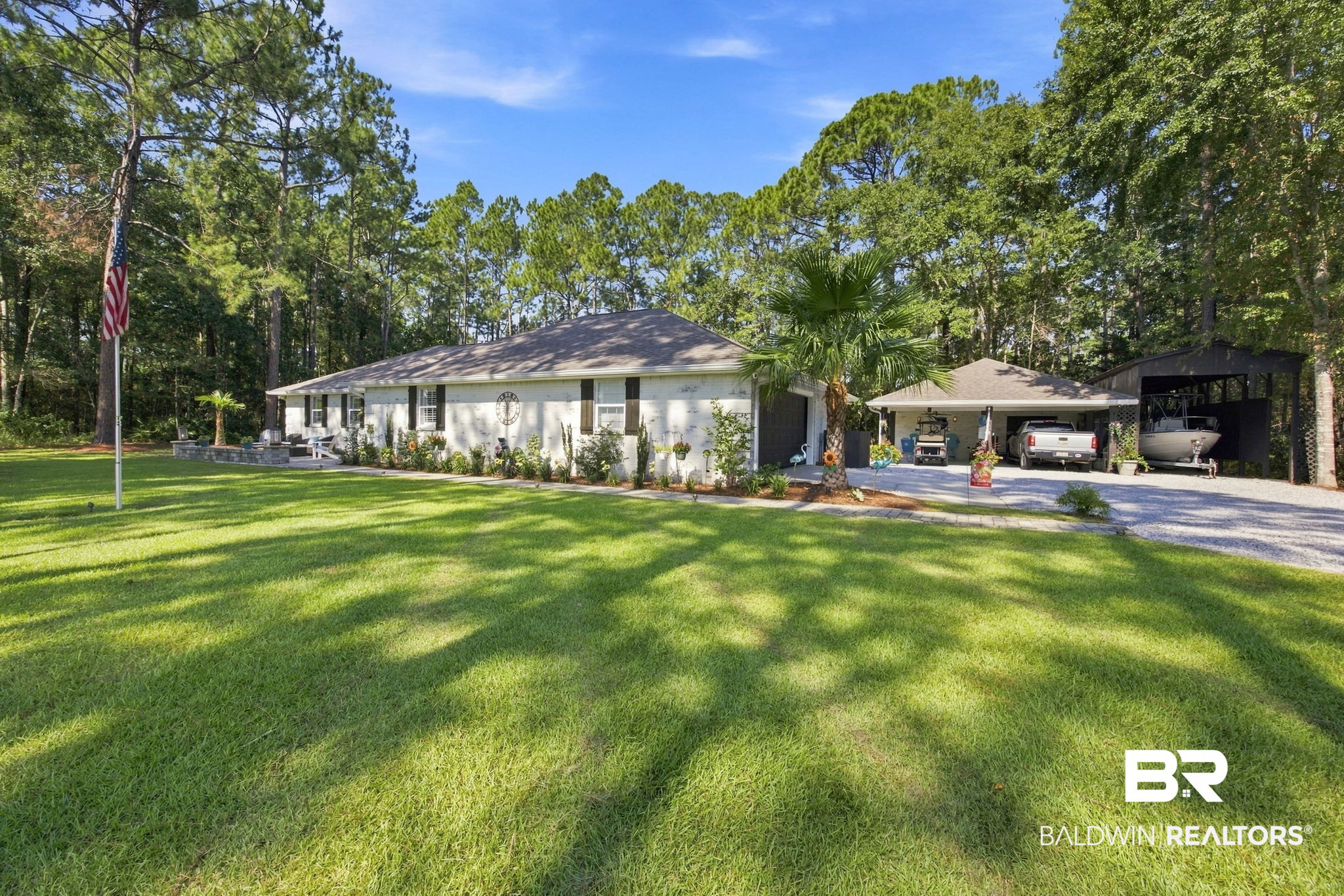8155 Bay View Dr