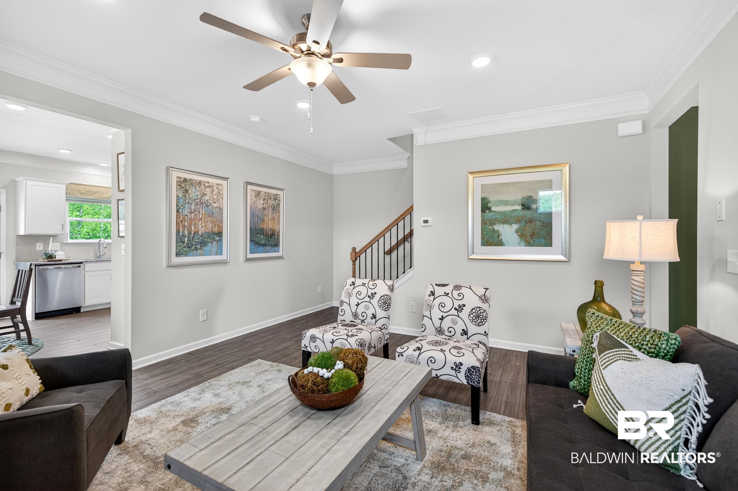 1228 Pearl Loop