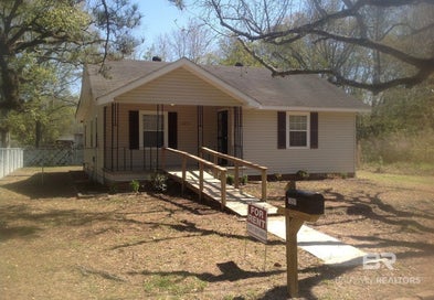 1251 Bascombe Street Mobile AL 36605