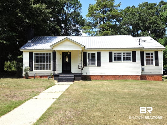 105 SPRING ST, EVERGREEN, AL 36401 - Image 92d2dbb7b47bb107afcaa007f943ec07/1669628352