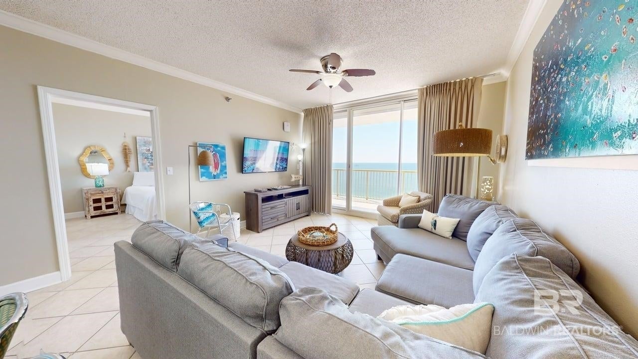 527 Beach Club Trail D-1504