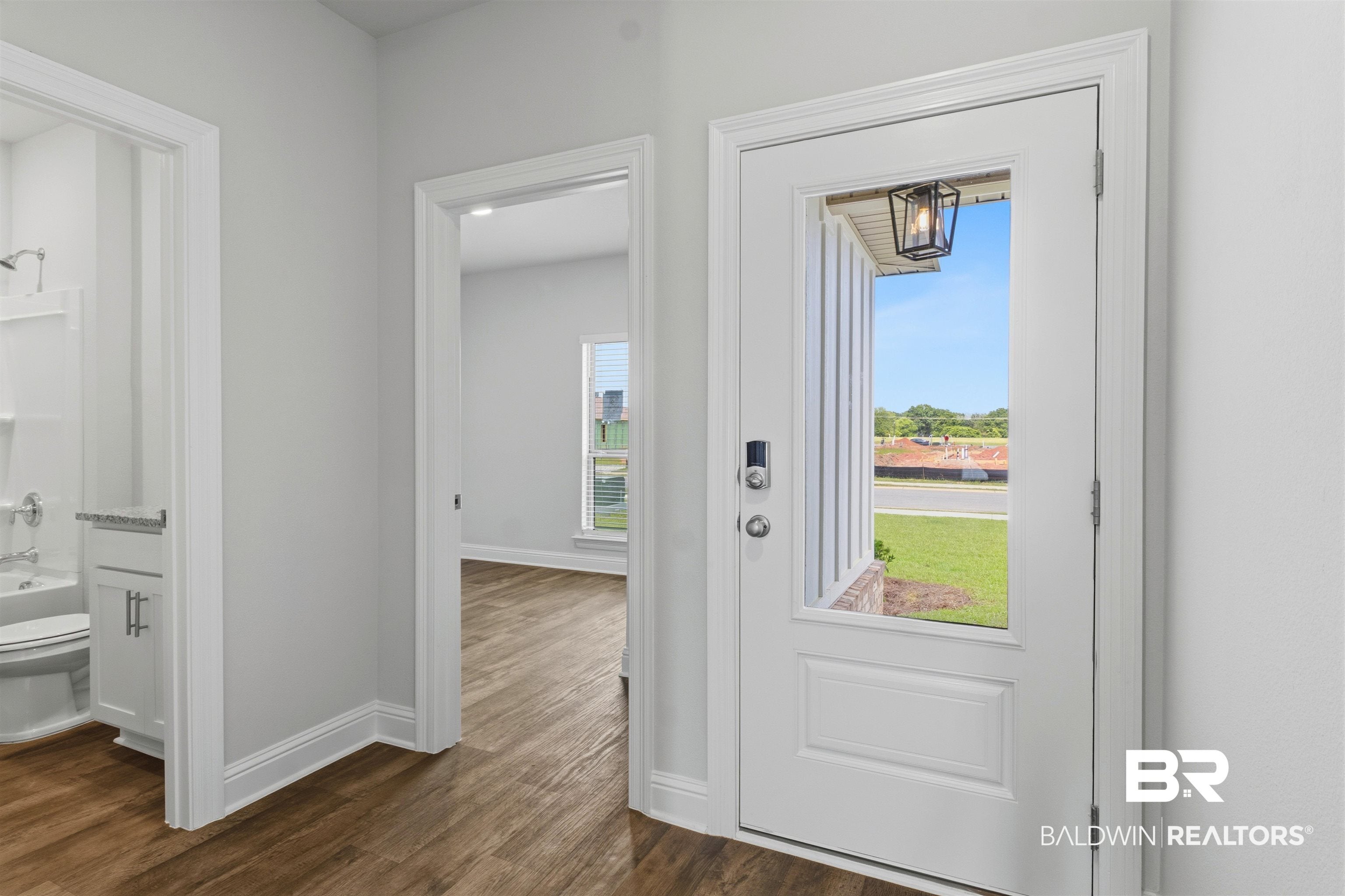 7601 Courant Circle