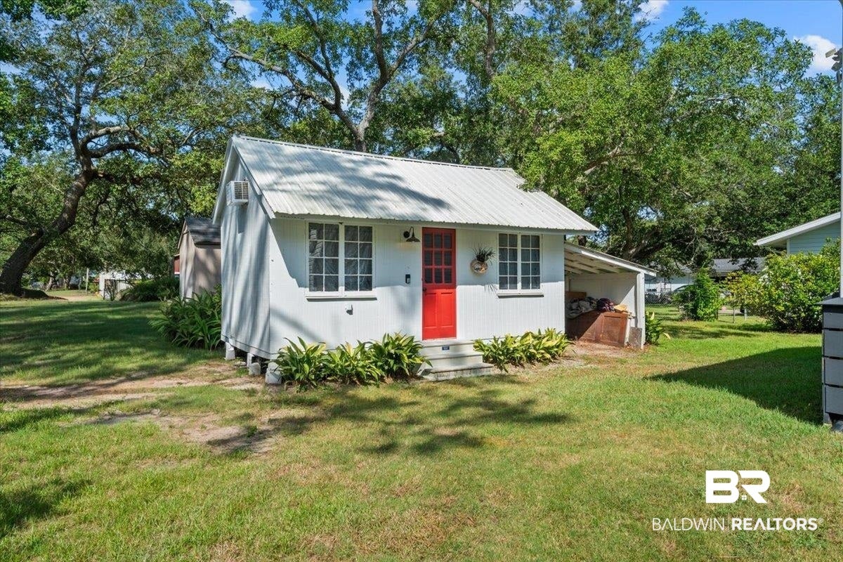 8221 Mobile Avenue - Photo 3