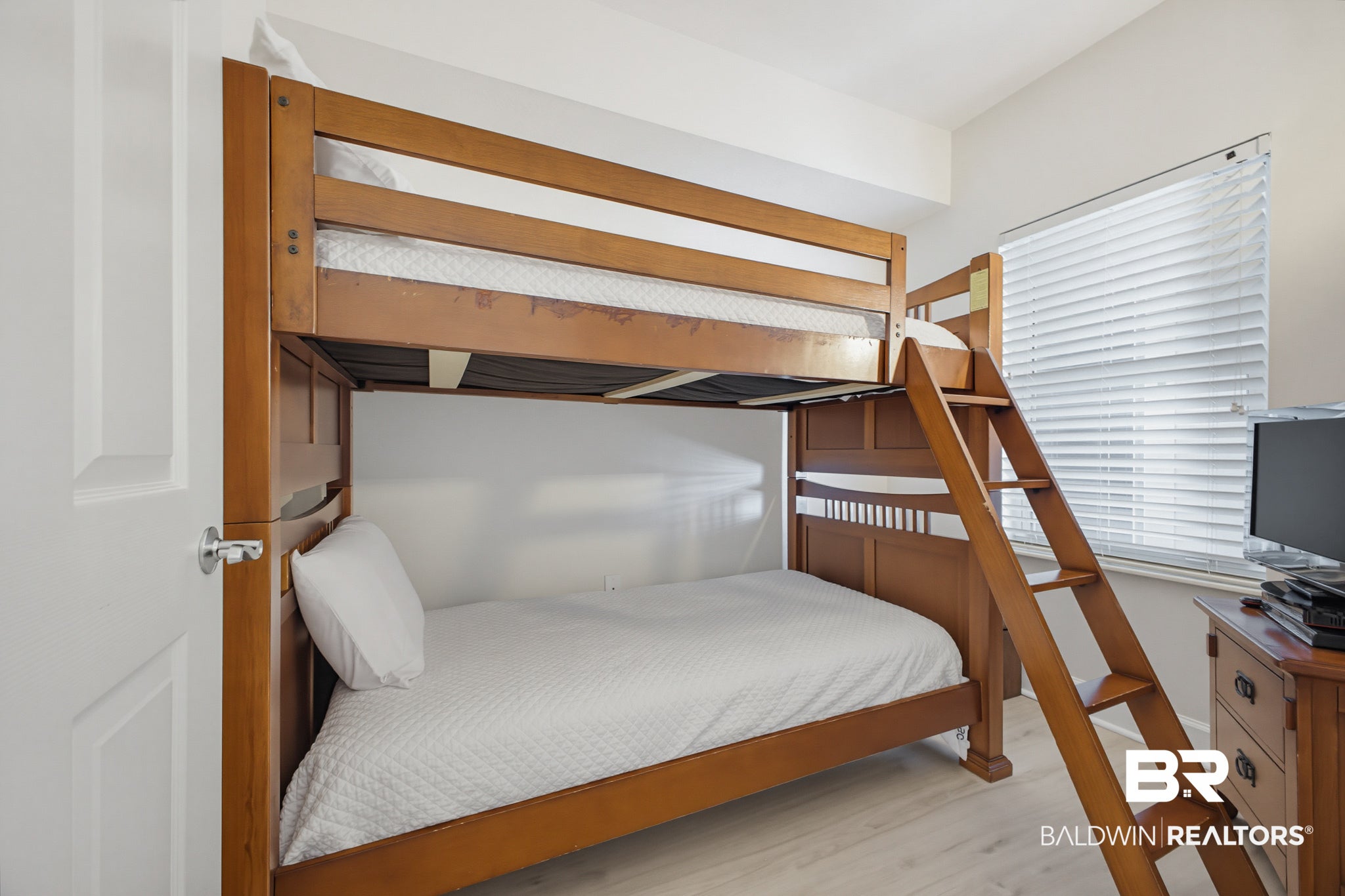 401 E Beach Boulevard UNIT 1205