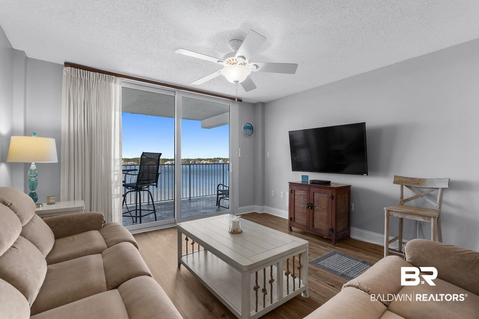 1516 Sandpiper Lane 405