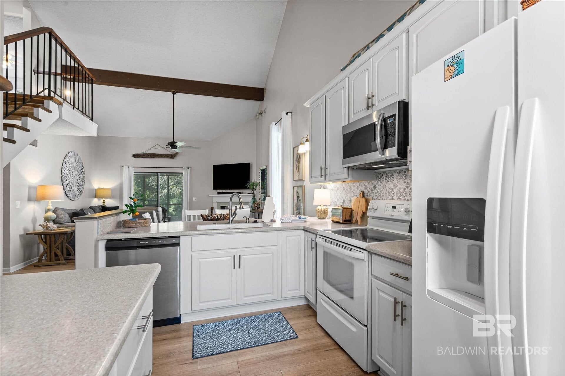 3256 Loop Rd 22