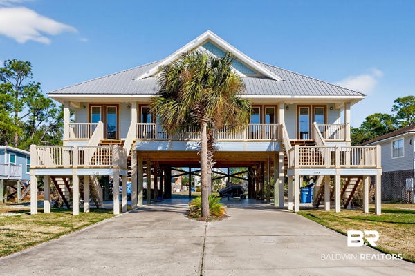224 W 6TH AVE # B, GULF SHORES, AL 36542 - Image a50bf0fc1659cbc9dcdc7c49d64f4cd7/4090522566