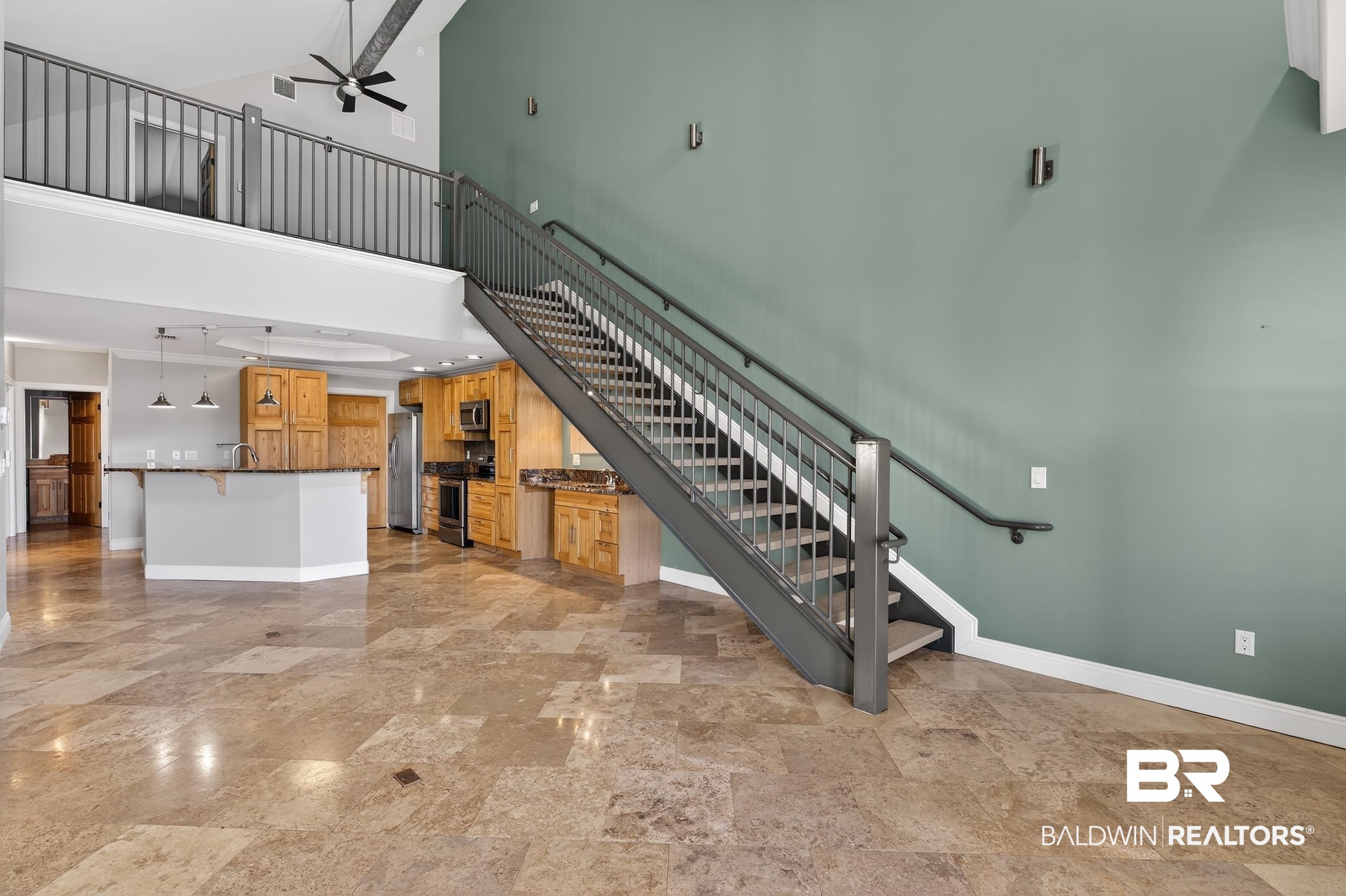224 W 6th Avenue #B