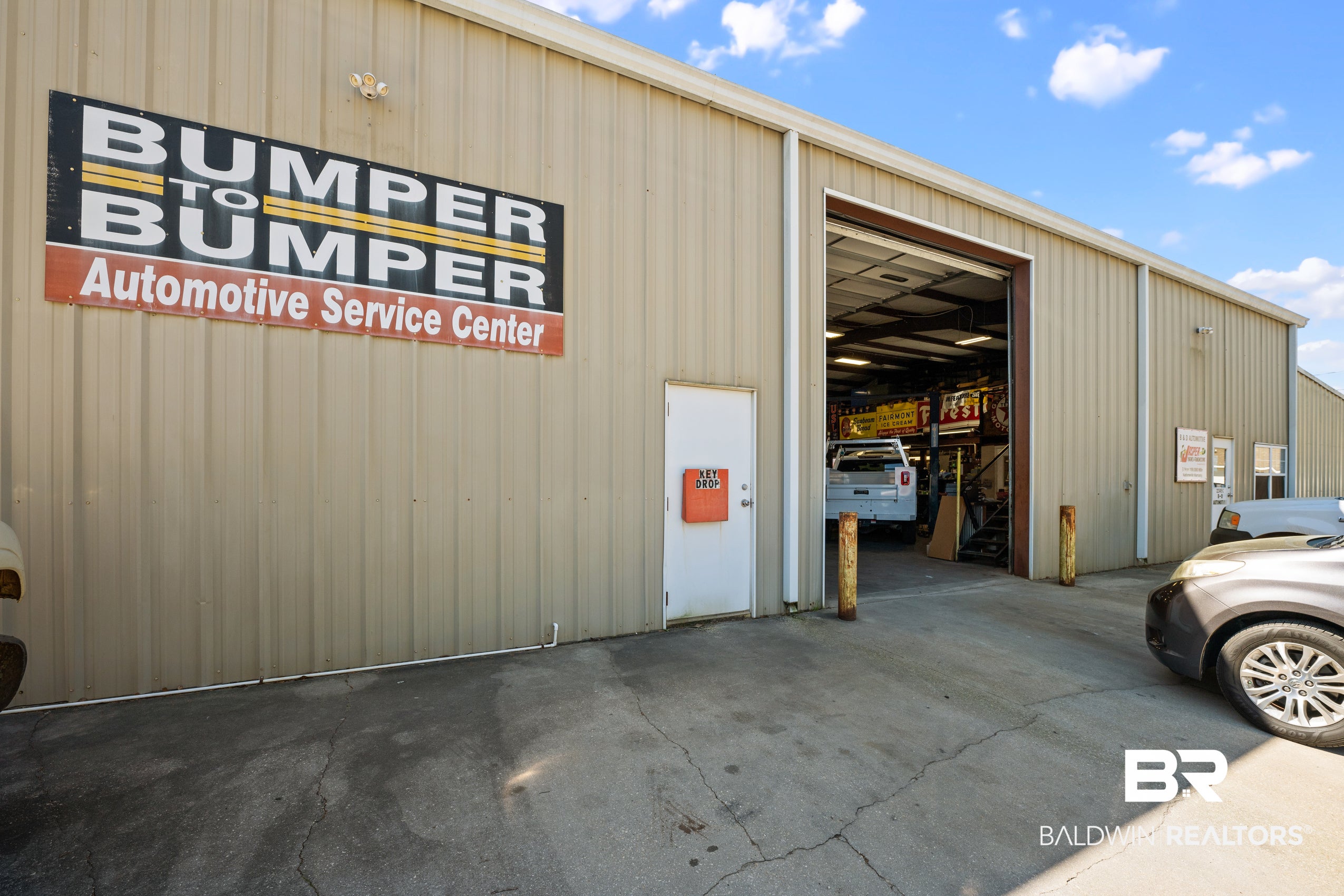 22367 S State Highway 59