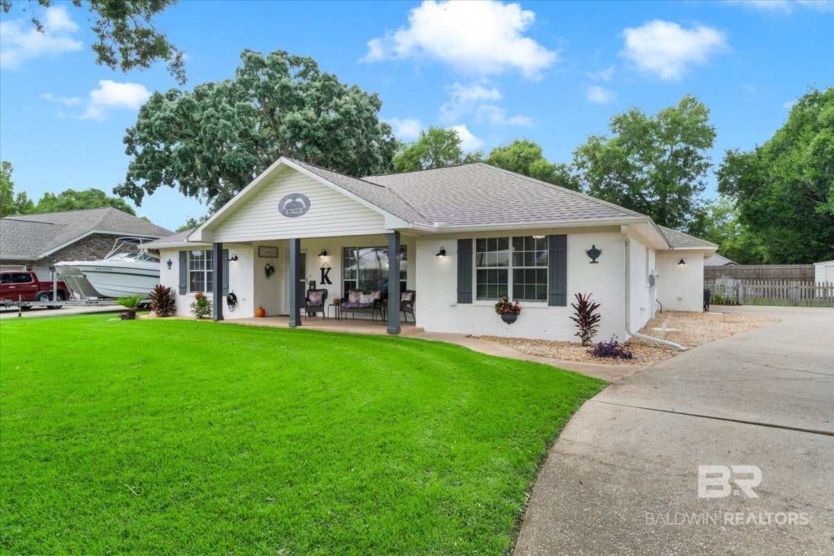 1427 Pineridge Drive
