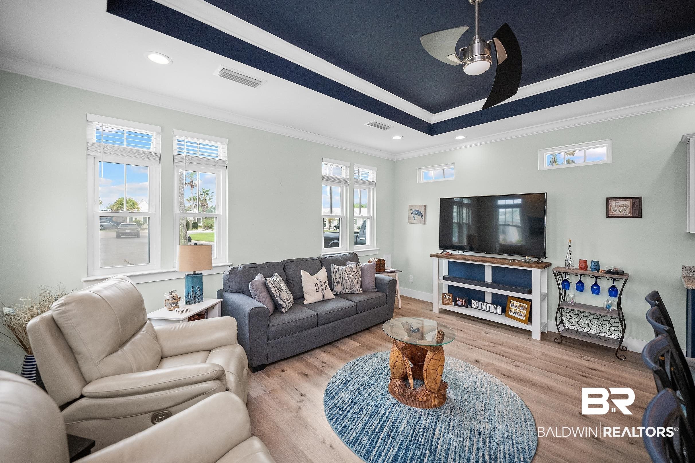 11943 Gateway Drive - Photo 2