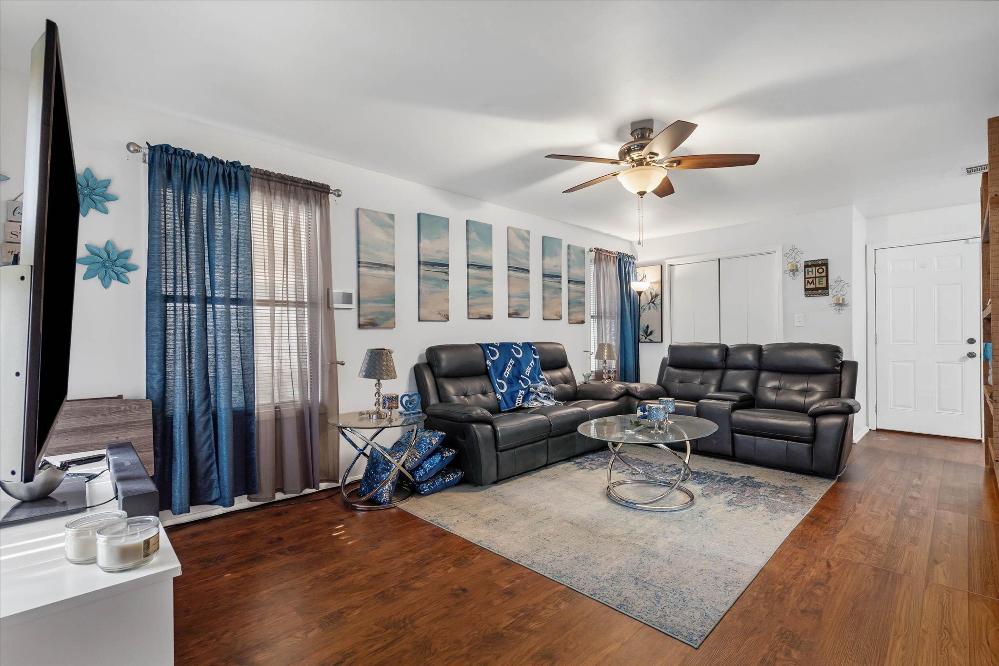 1453 Mamie Dr